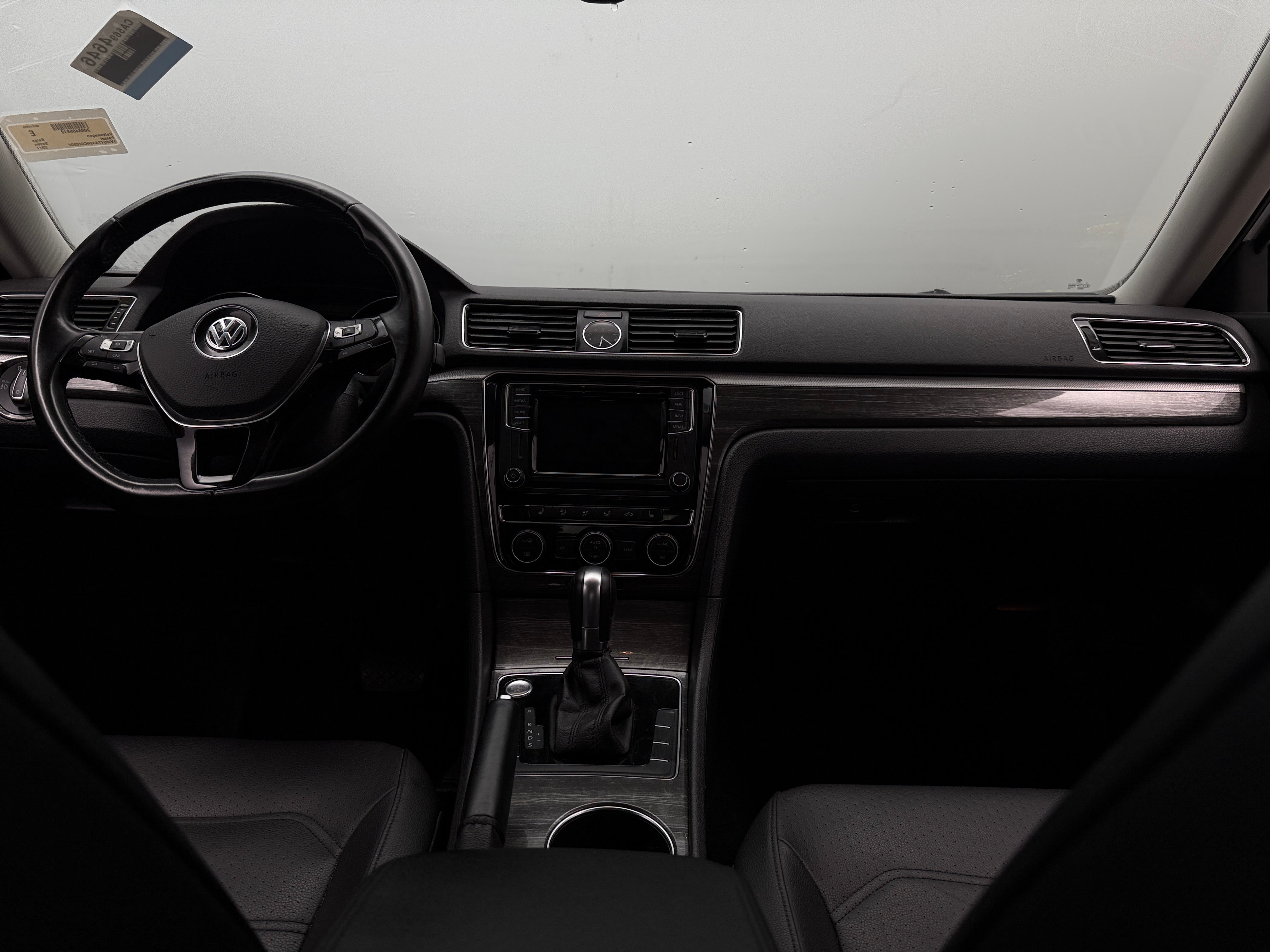 2017 Volkswagen Passat
