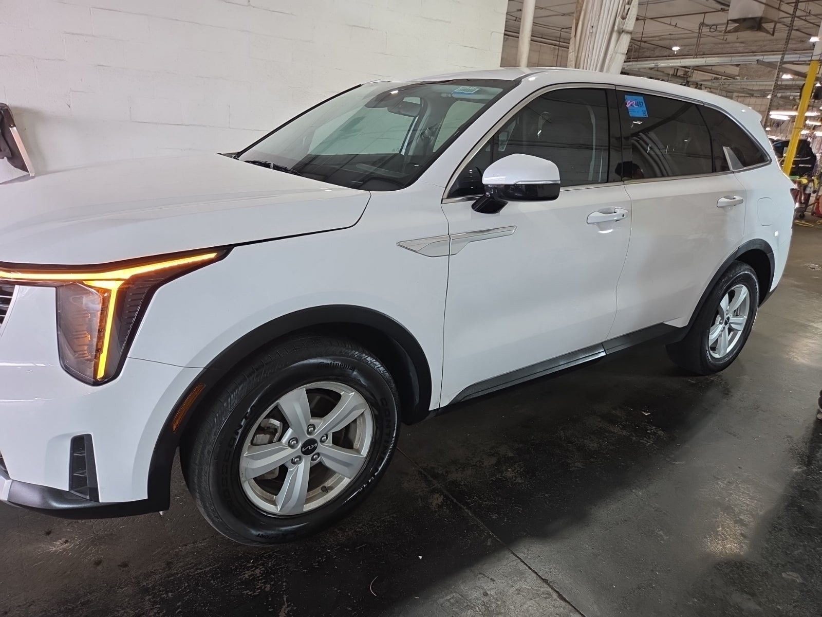 2025 Kia Sorento LX