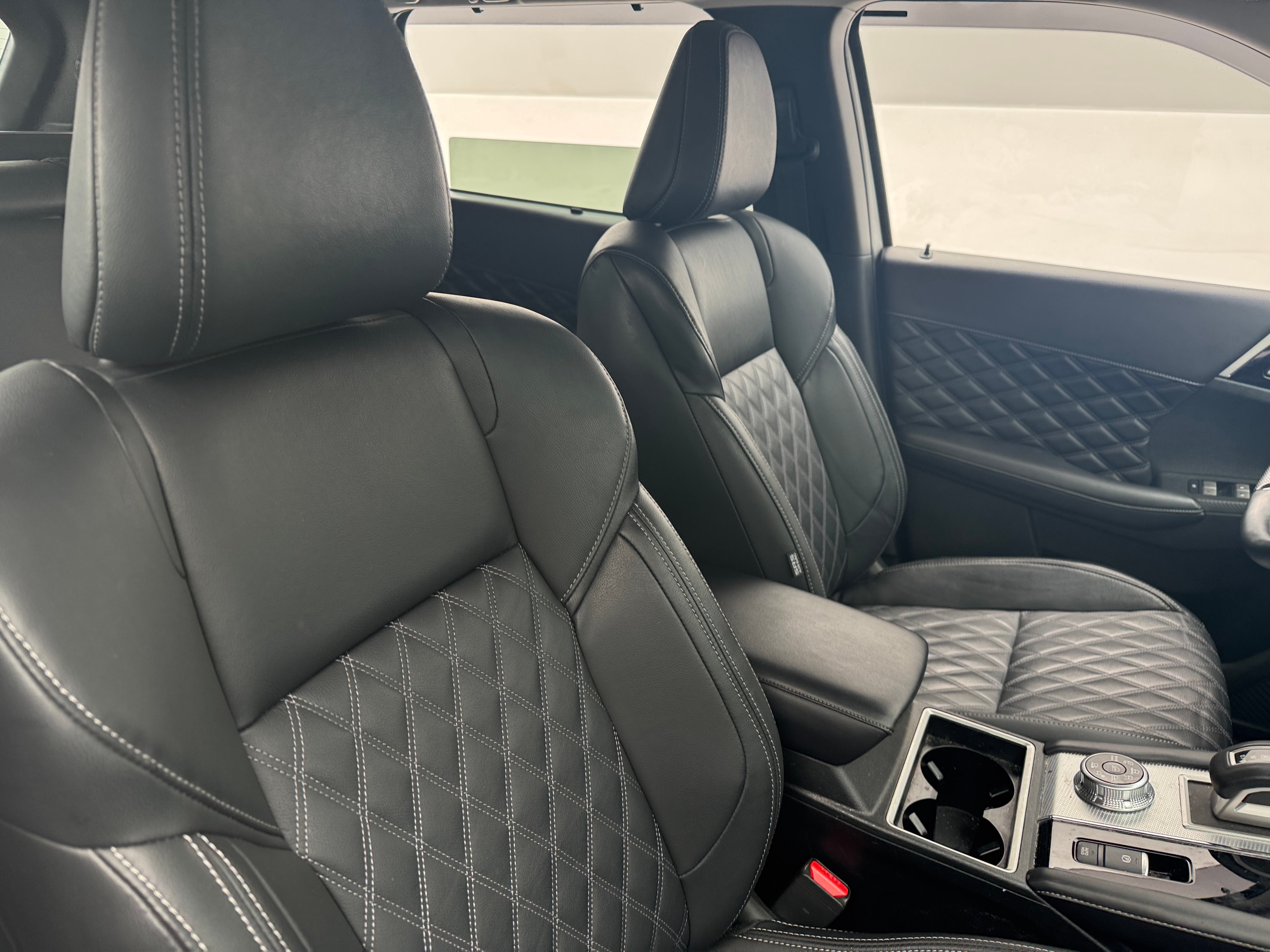 2024 Mitsubishi Outlander Plug-in Hybrid