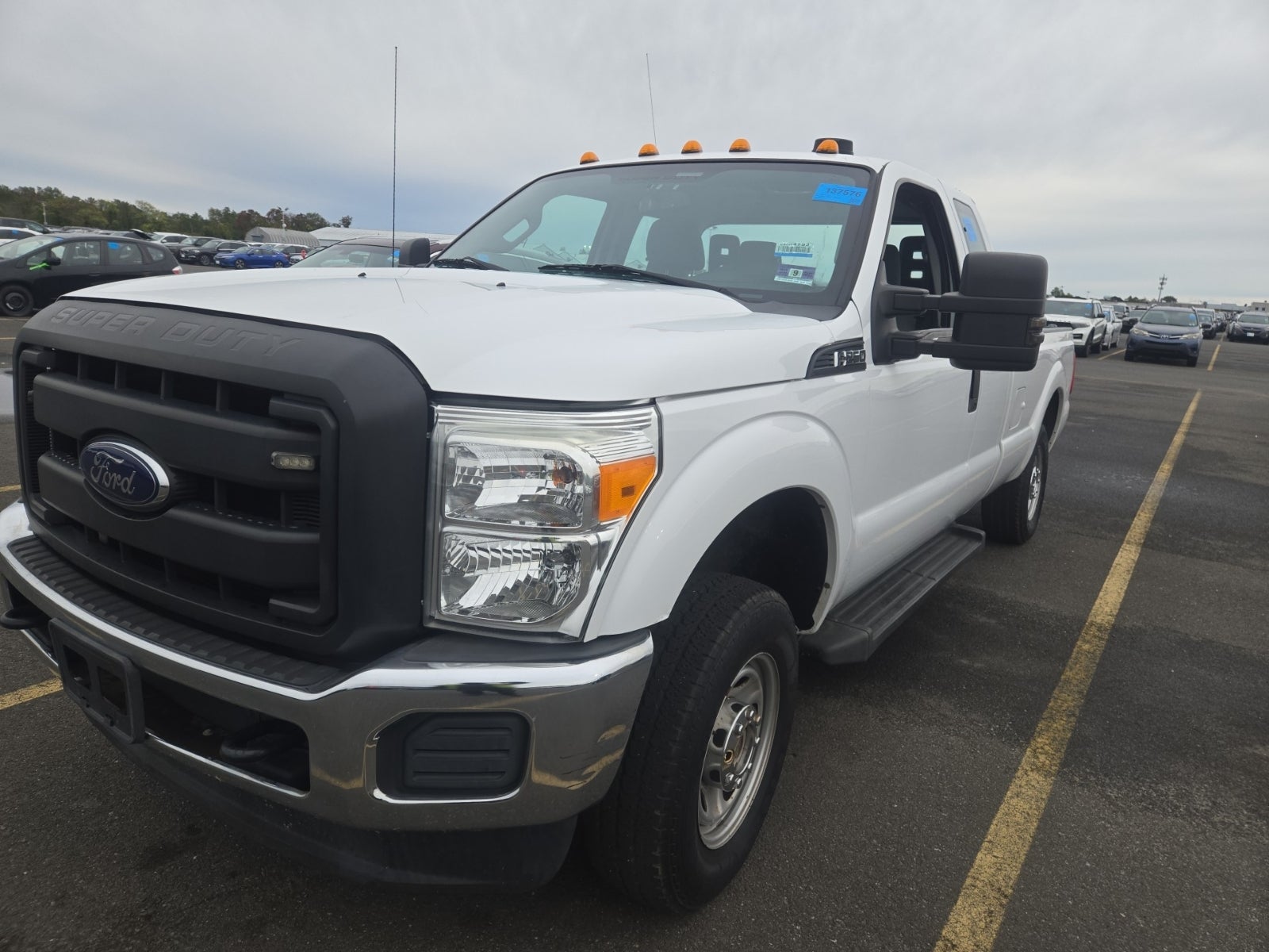 2016 Ford F-250 4WD Supercab 158" XL