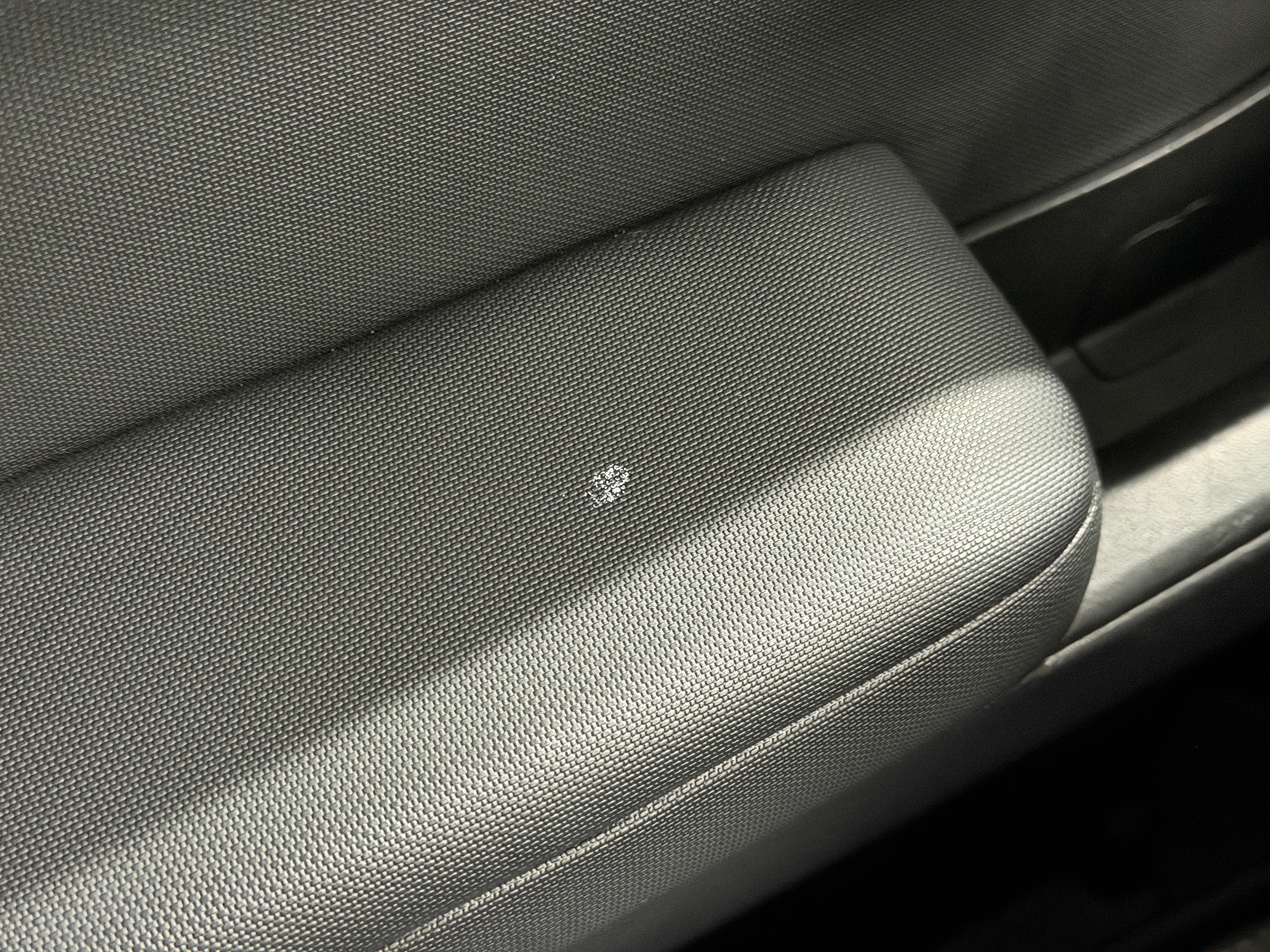 2022 Nissan Frontier SV - Photo 19