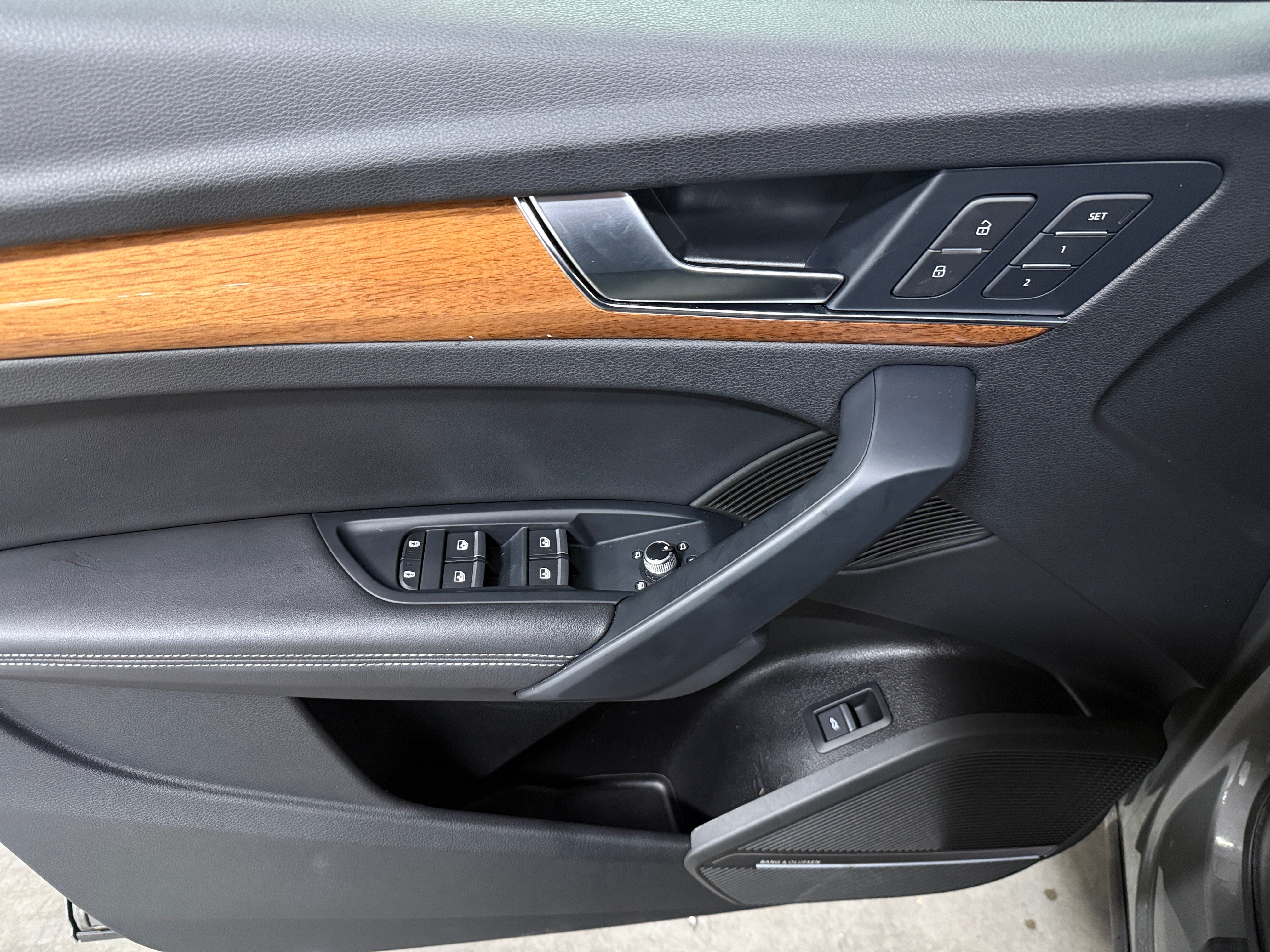 2023 Audi Q5 Premium Plus