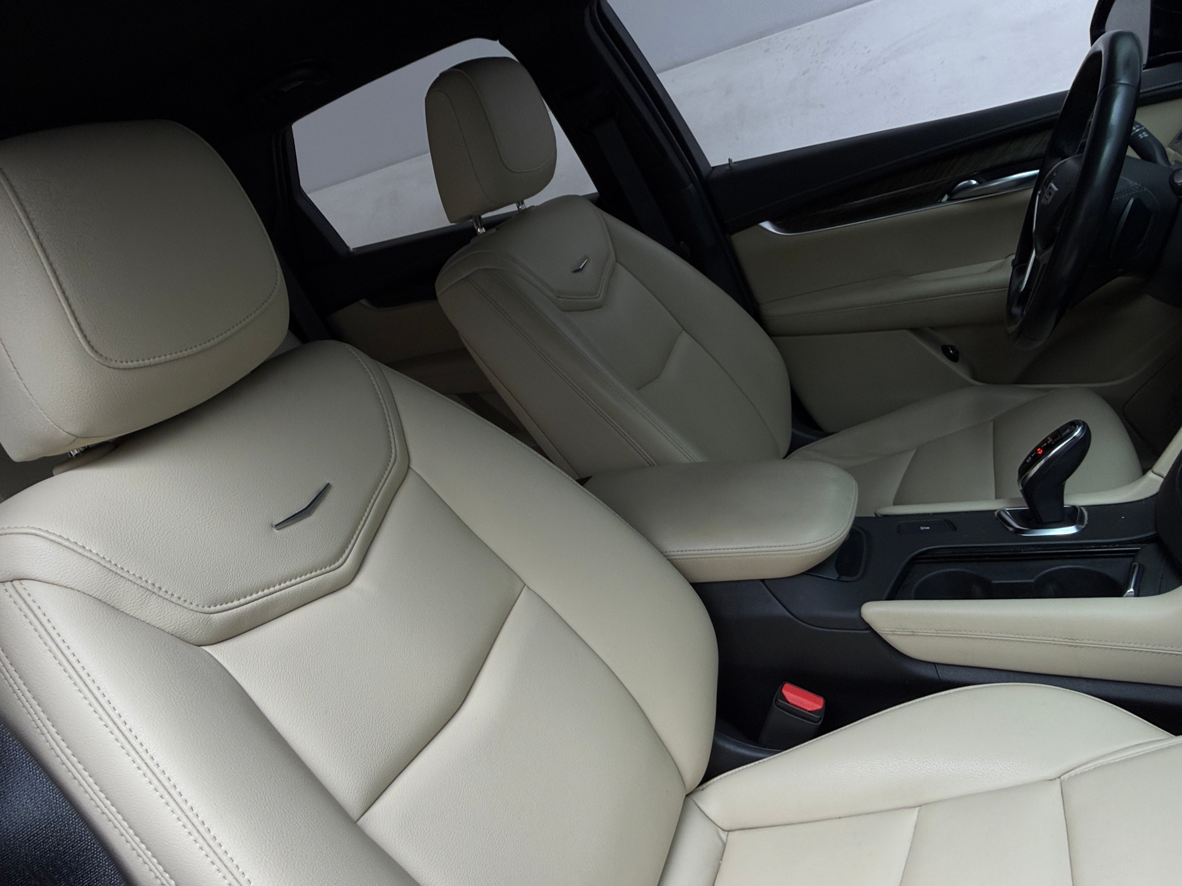 2019 Cadillac XT5 Base