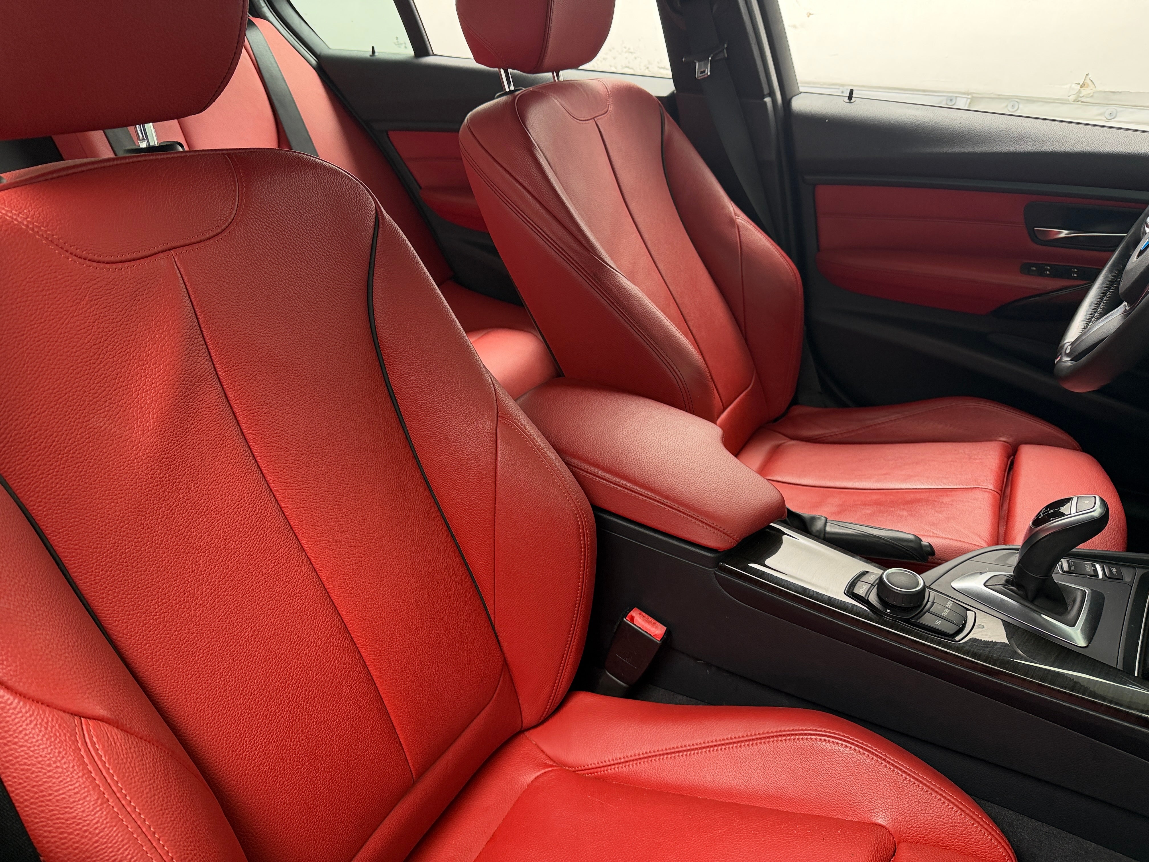 2015 BMW 3 Series 328i
