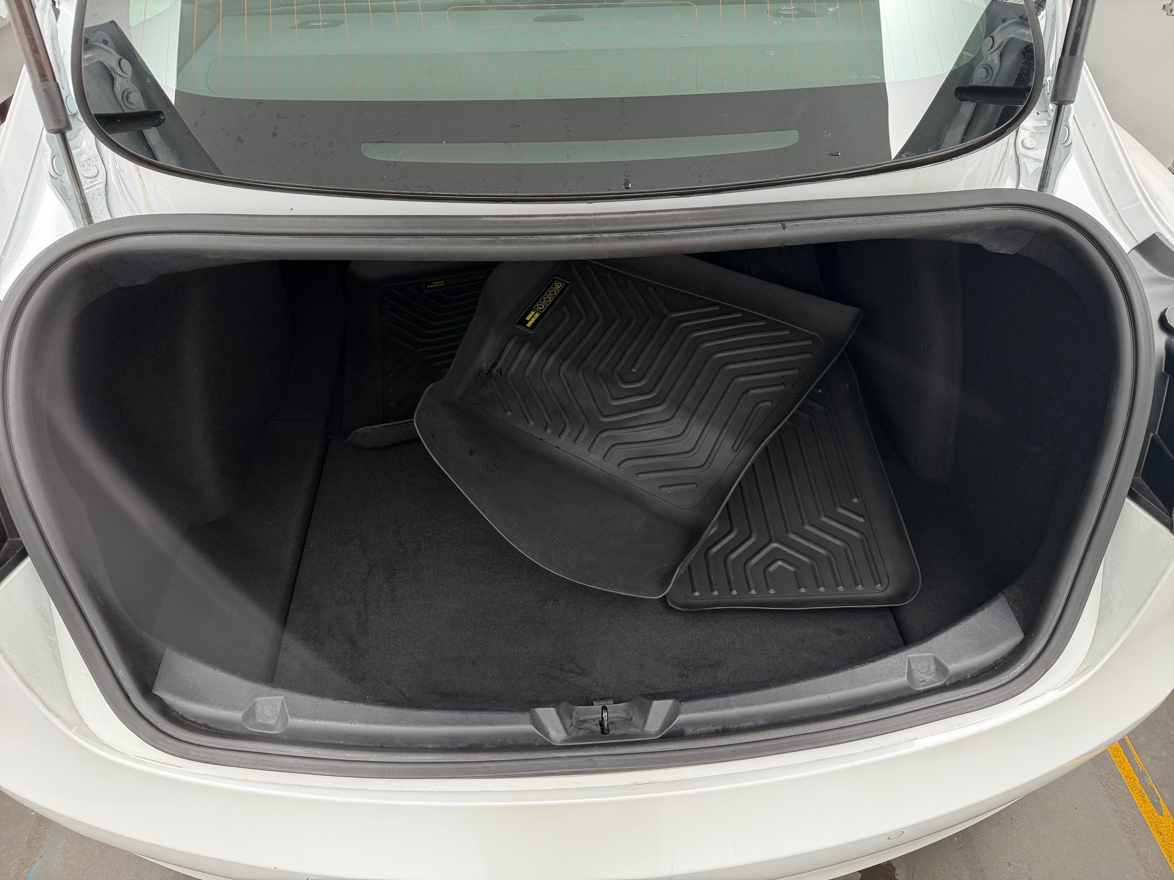 Used 2019 Tesla Model 3 Base with VIN 5YJ3E1EA4KF508059 for sale in Auburn, WA