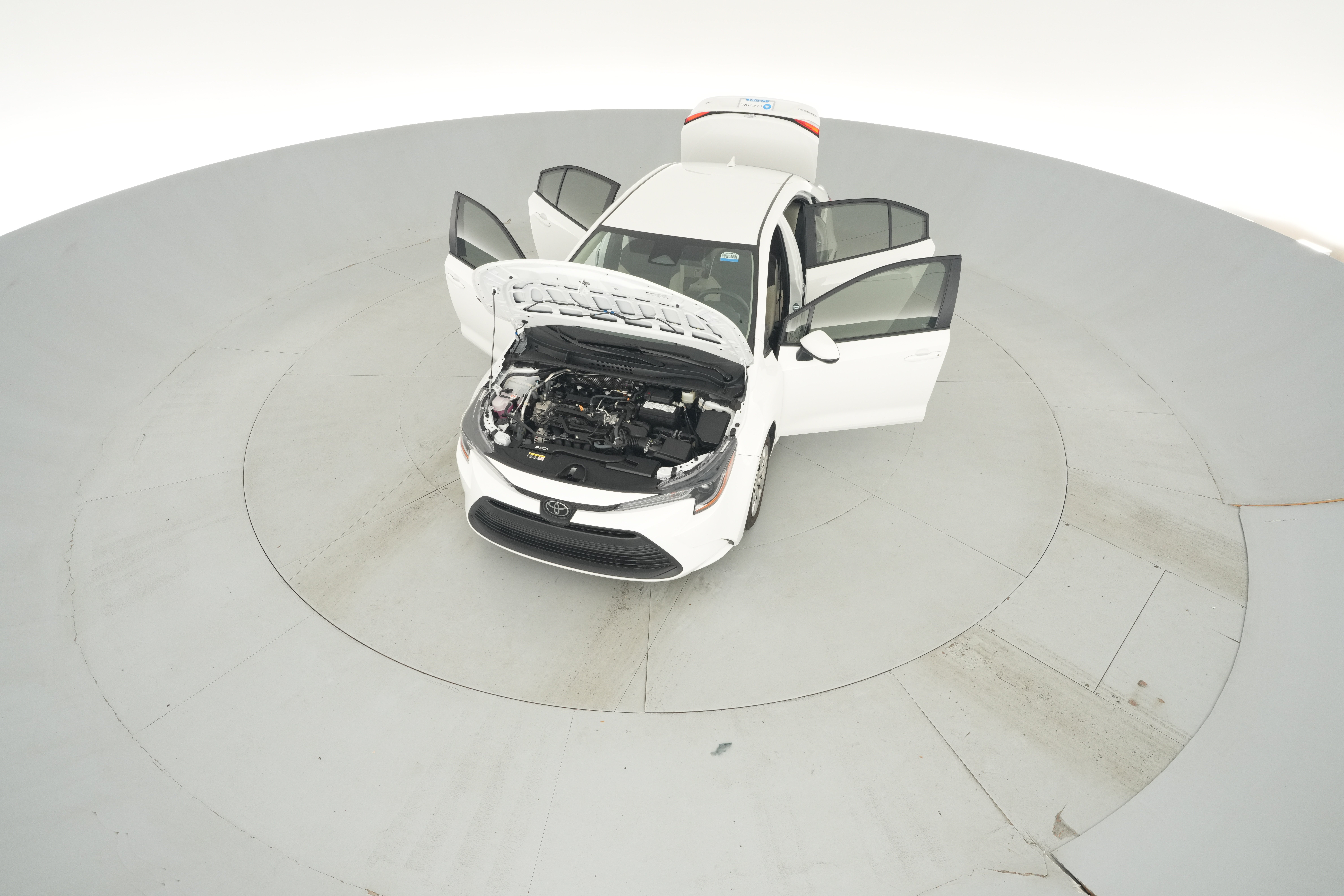 2025 Toyota Corolla LE - Photo 37