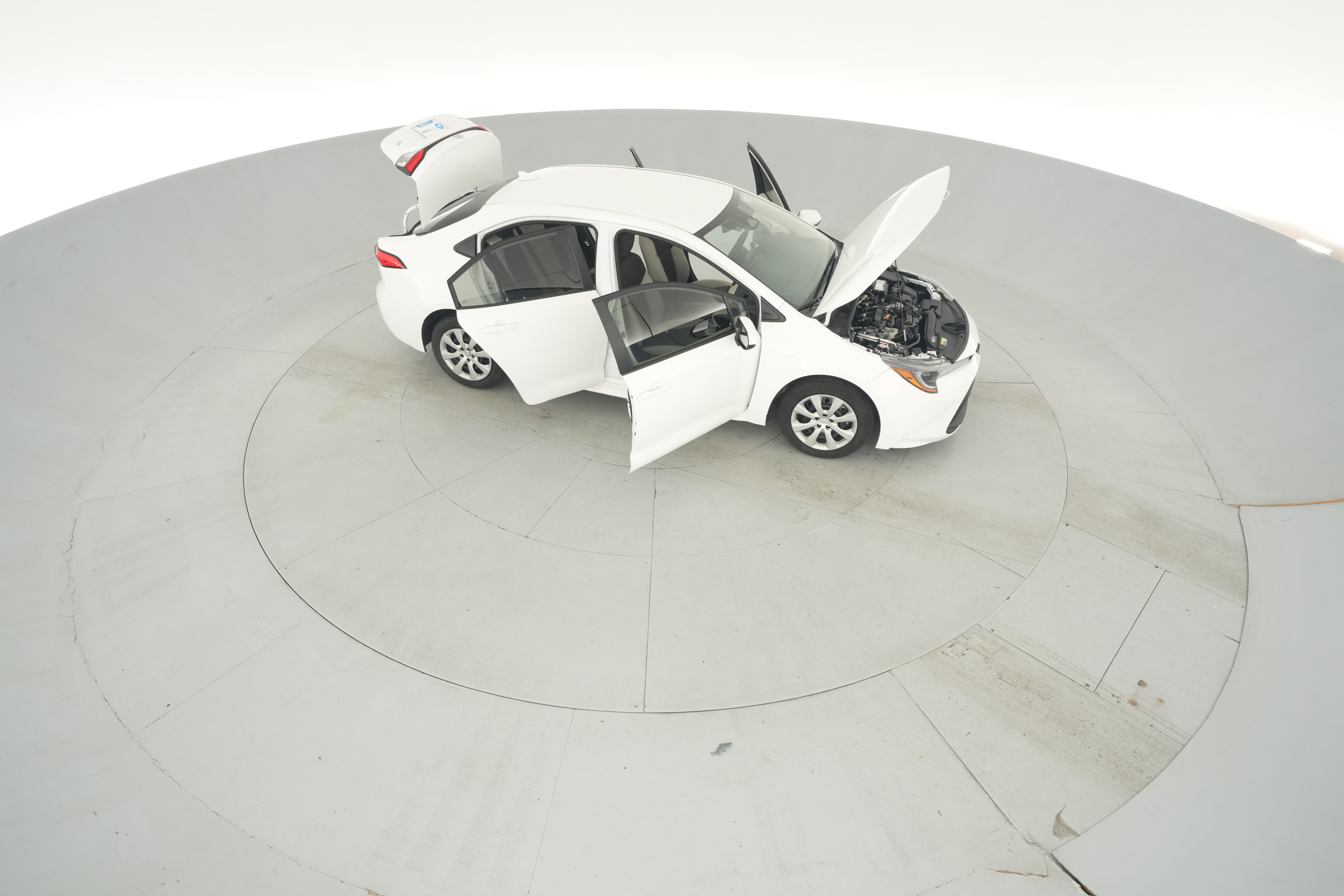 2025 Toyota Corolla LE - Photo 49