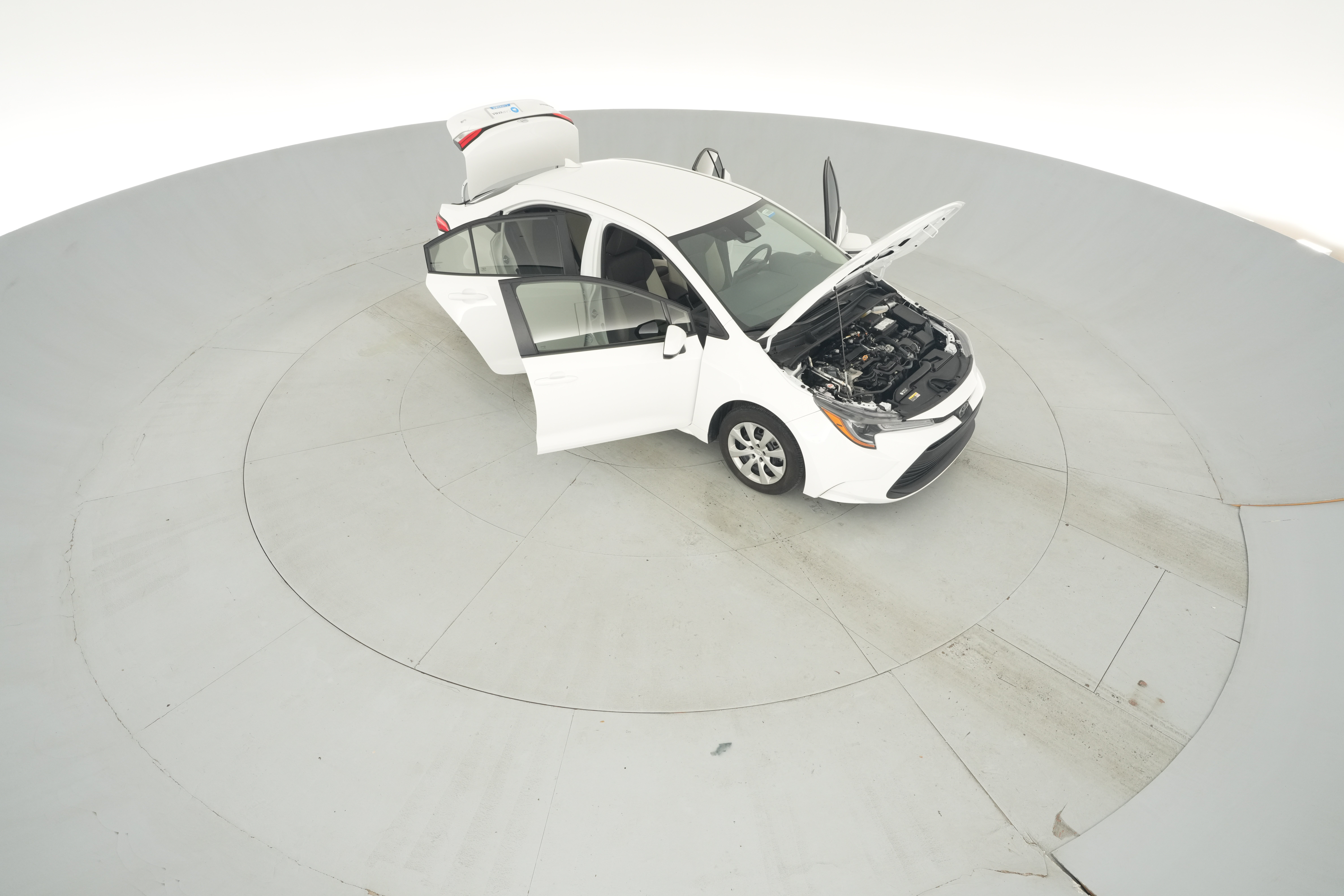 2025 Toyota Corolla LE - Photo 50