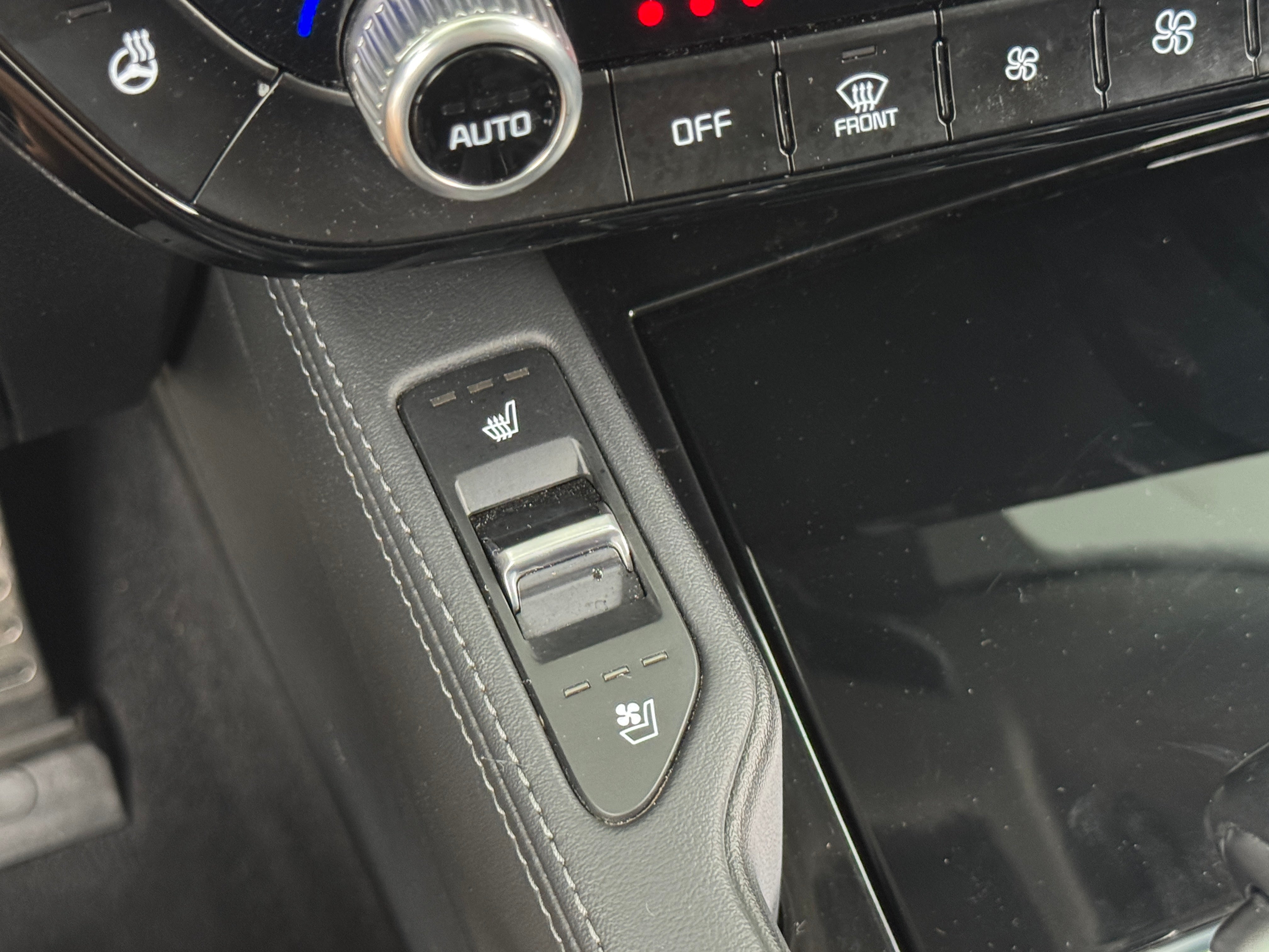 2024 Kia Telluride SX Prestige - Photo 14