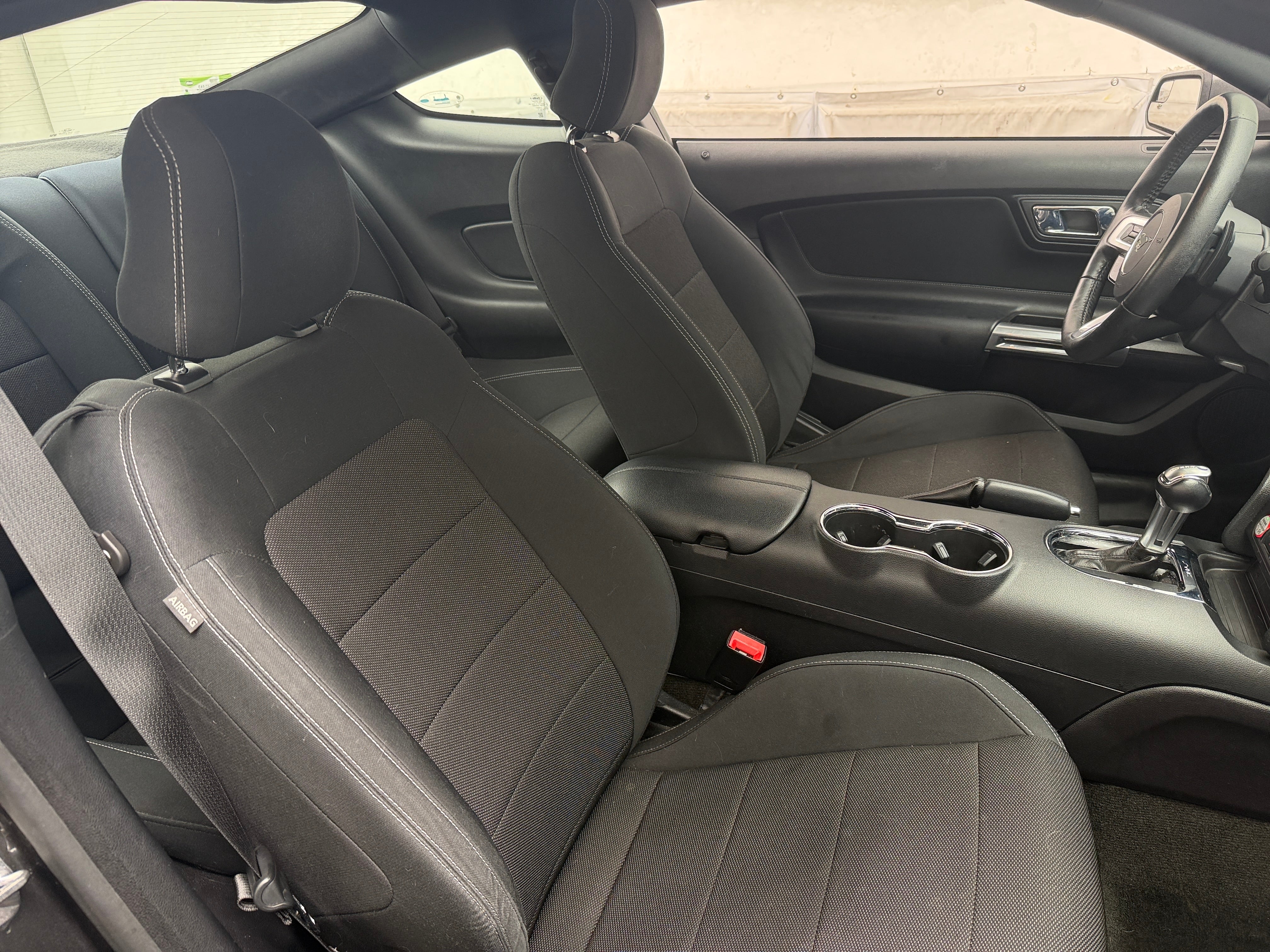 2016 Ford Mustang V6