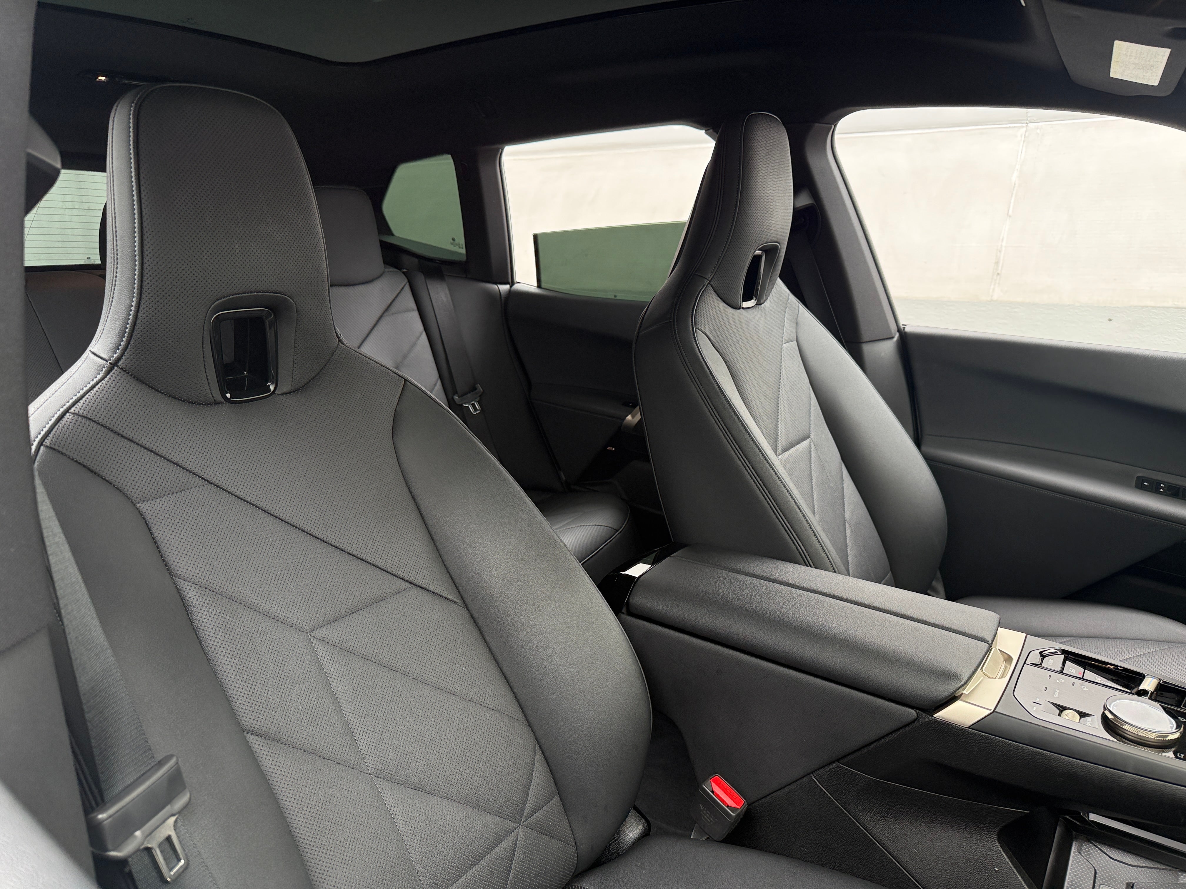 2024 BMW iX Base