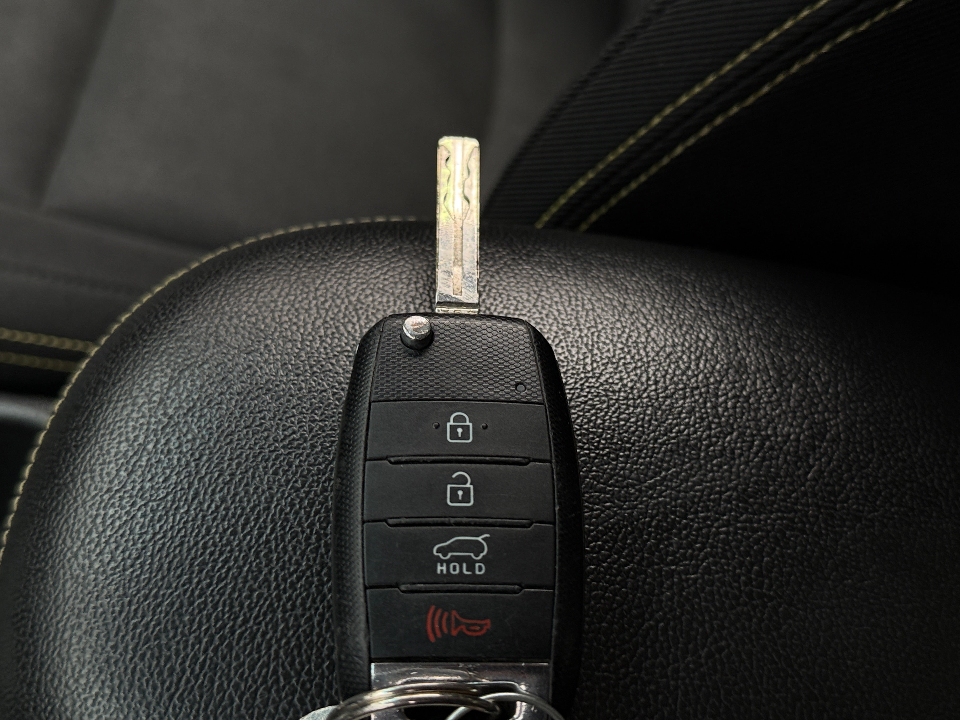 Used 2014 Kia Soul + with VIN KNDJP3A5XE7731349 for sale in Pewaukee, WI