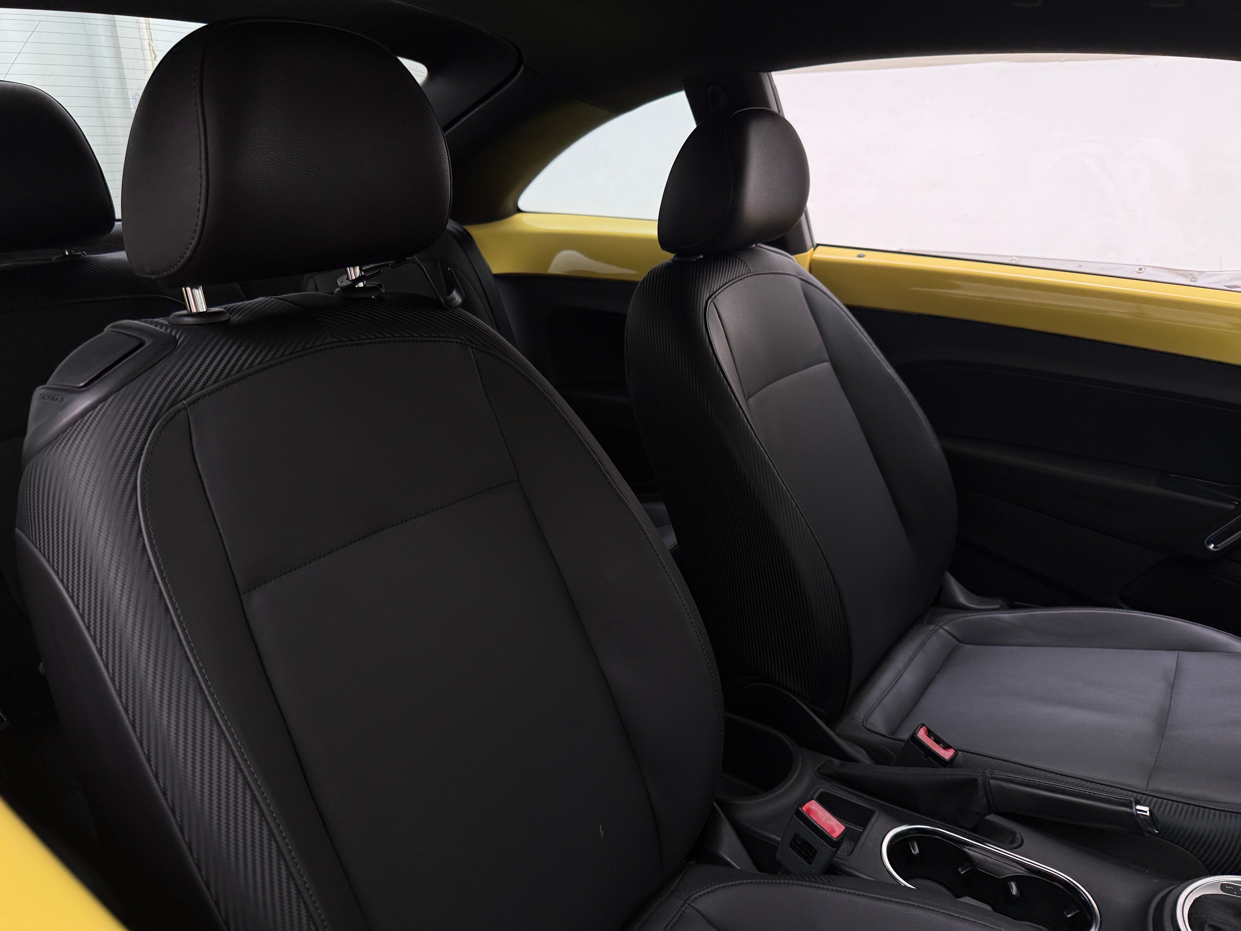 2012 Volkswagen Beetle 2.5