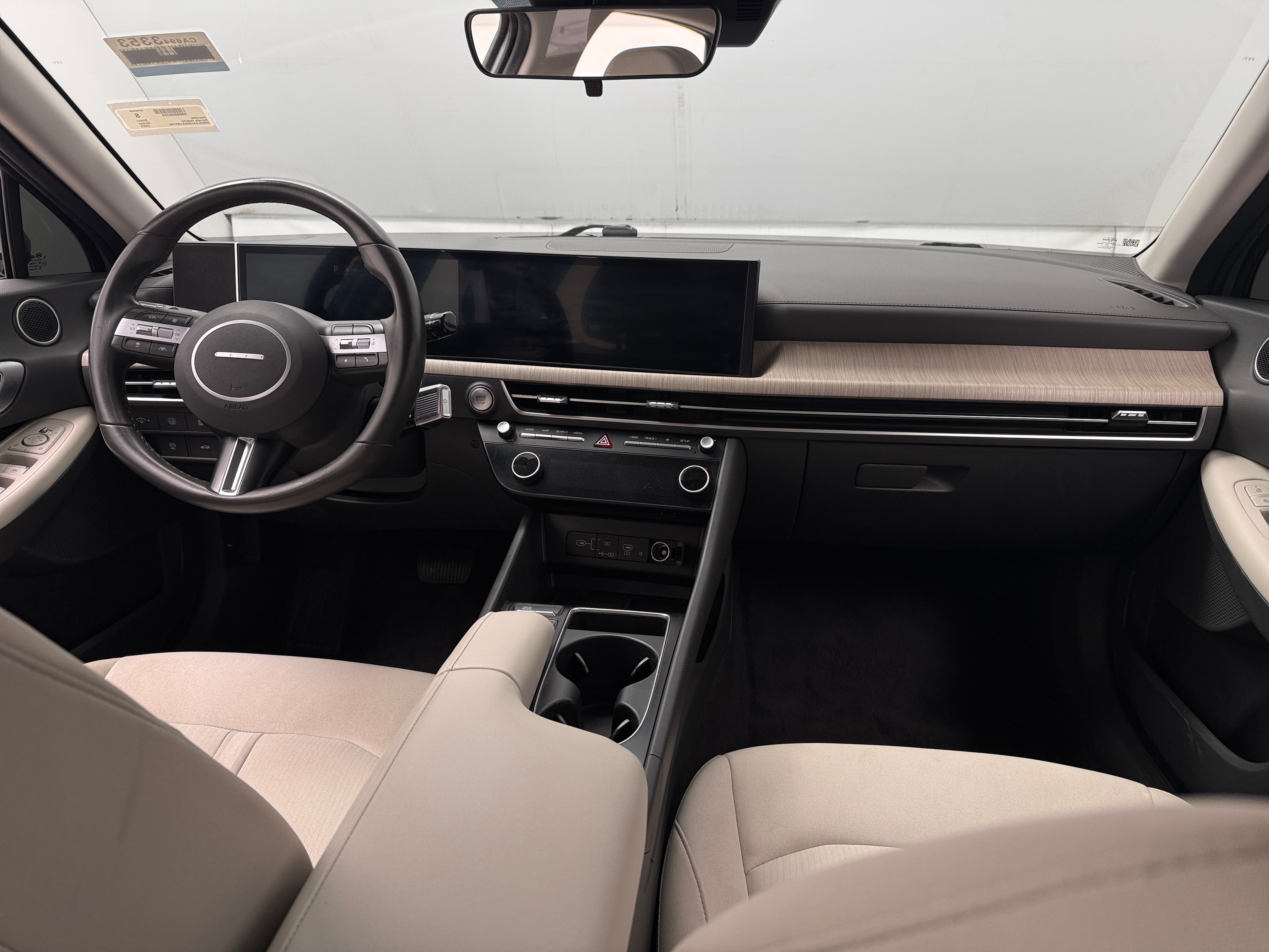 2025 Hyundai Sonata Hybrid
