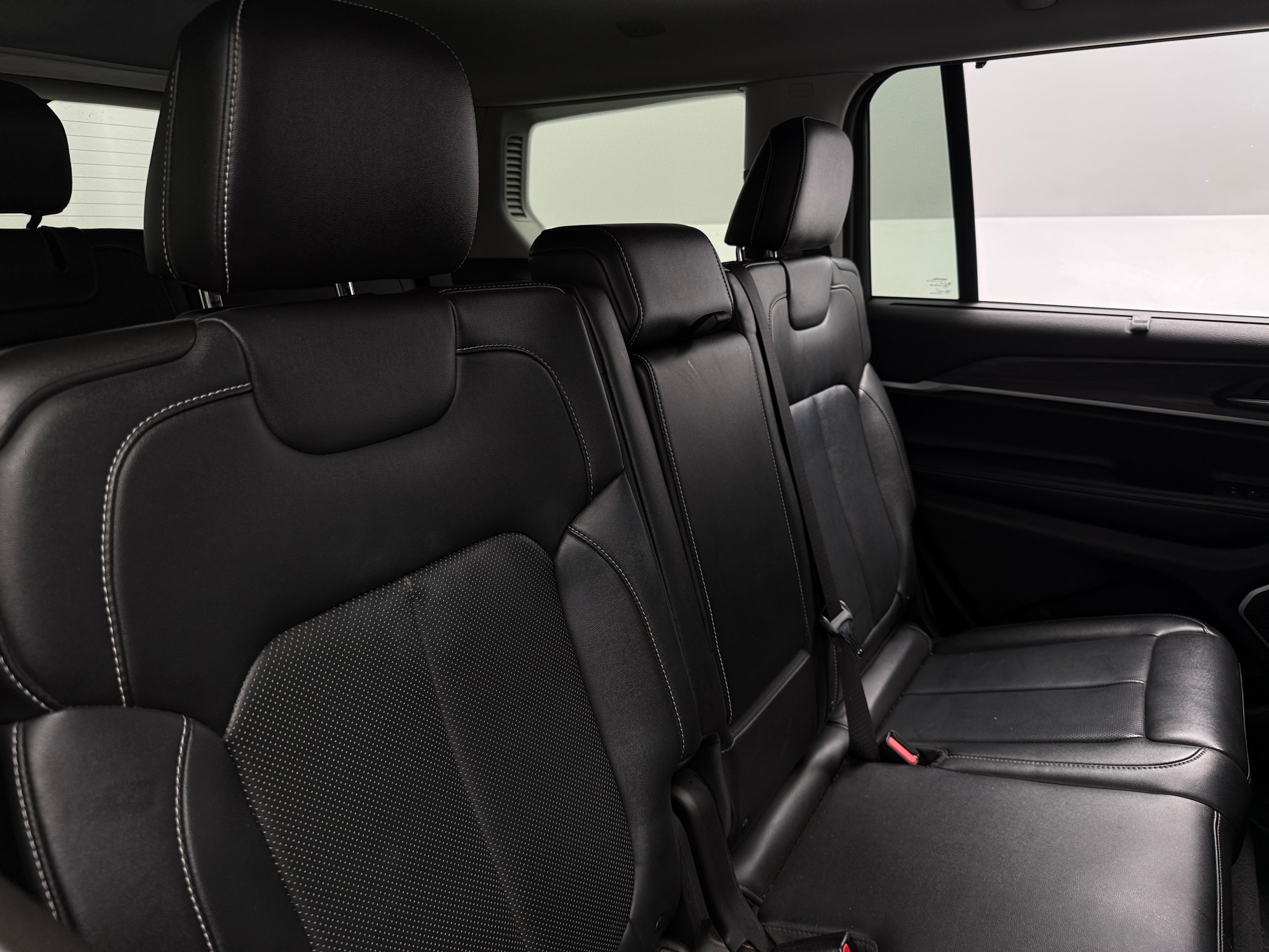 2022 Jeep Grand Cherokee L