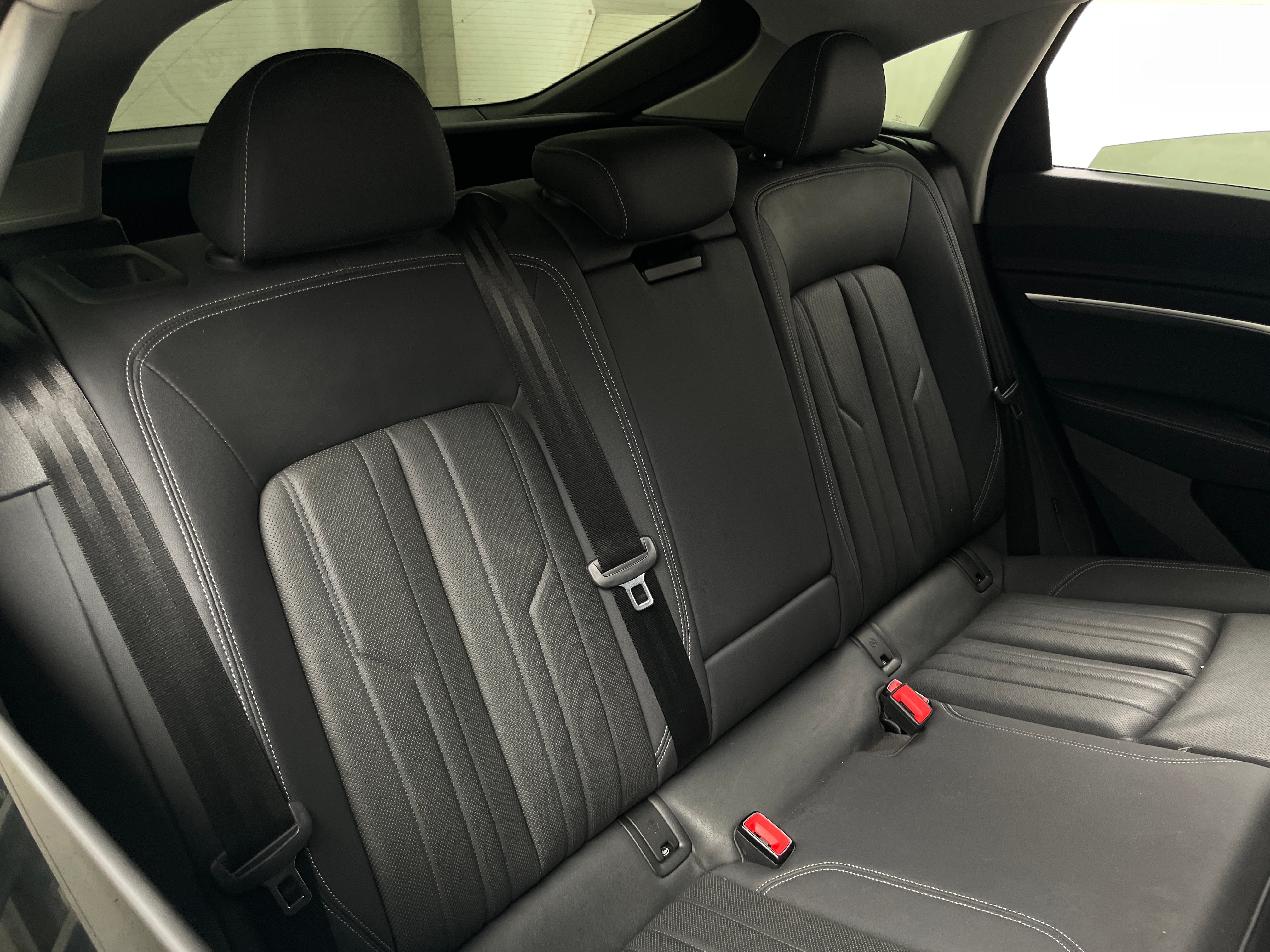 2020 Audi e-tron Sportback Premium Plus