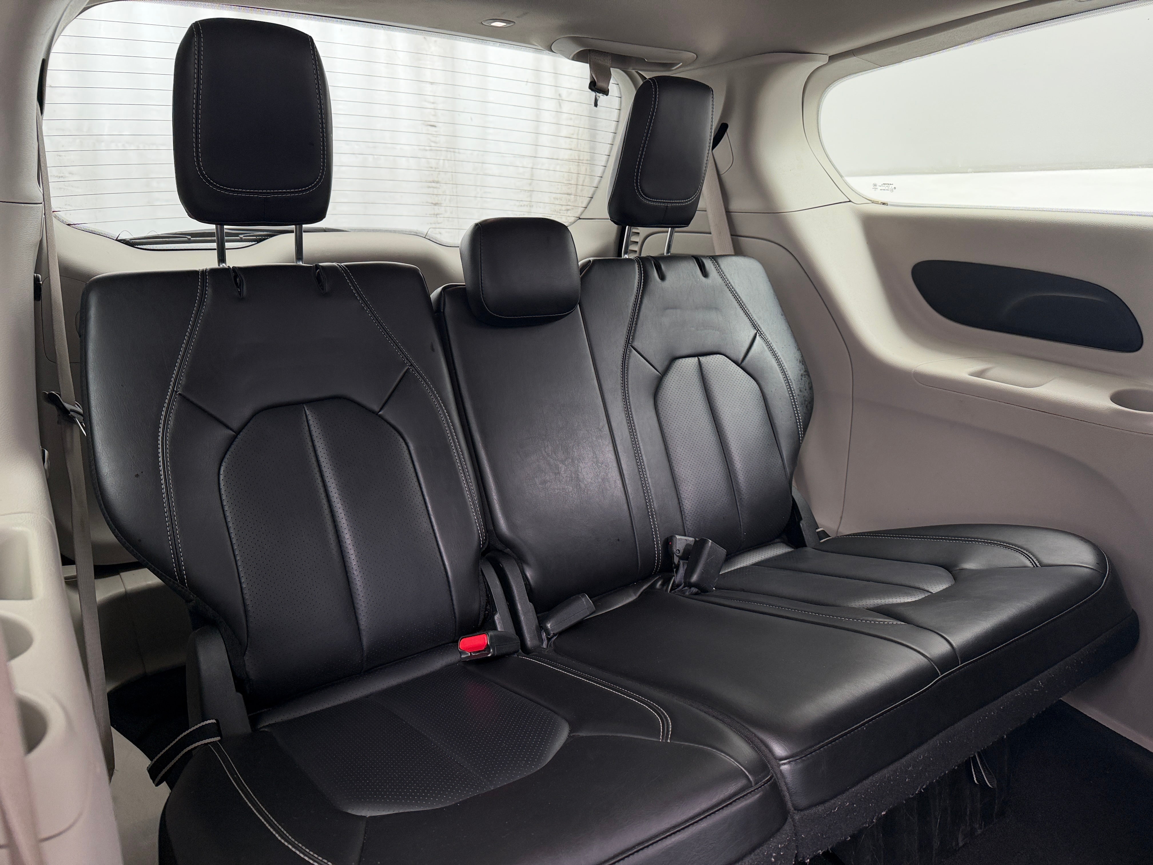 2023 Chrysler Pacifica Hybrid