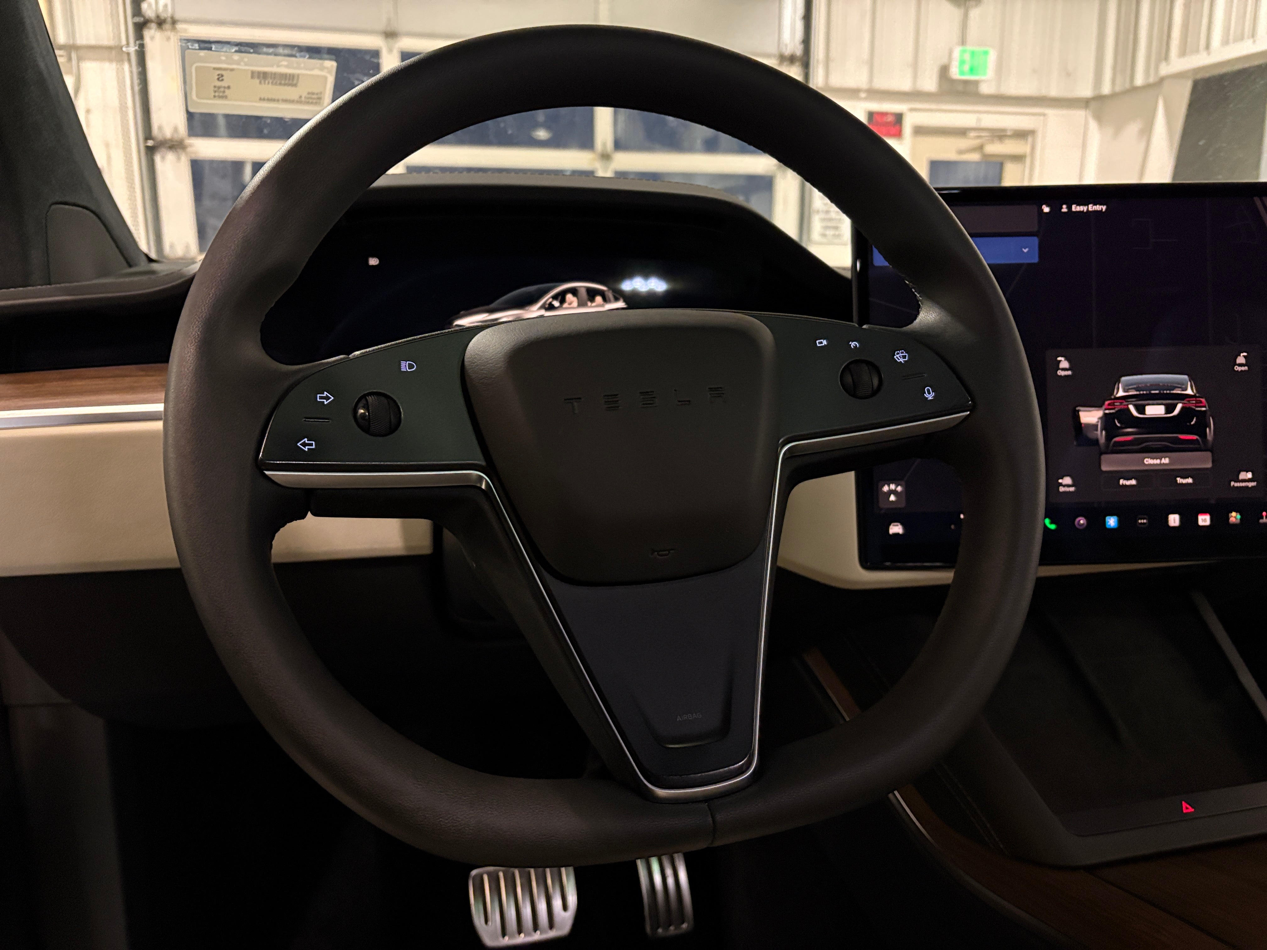 2024 Tesla Model X Long Range