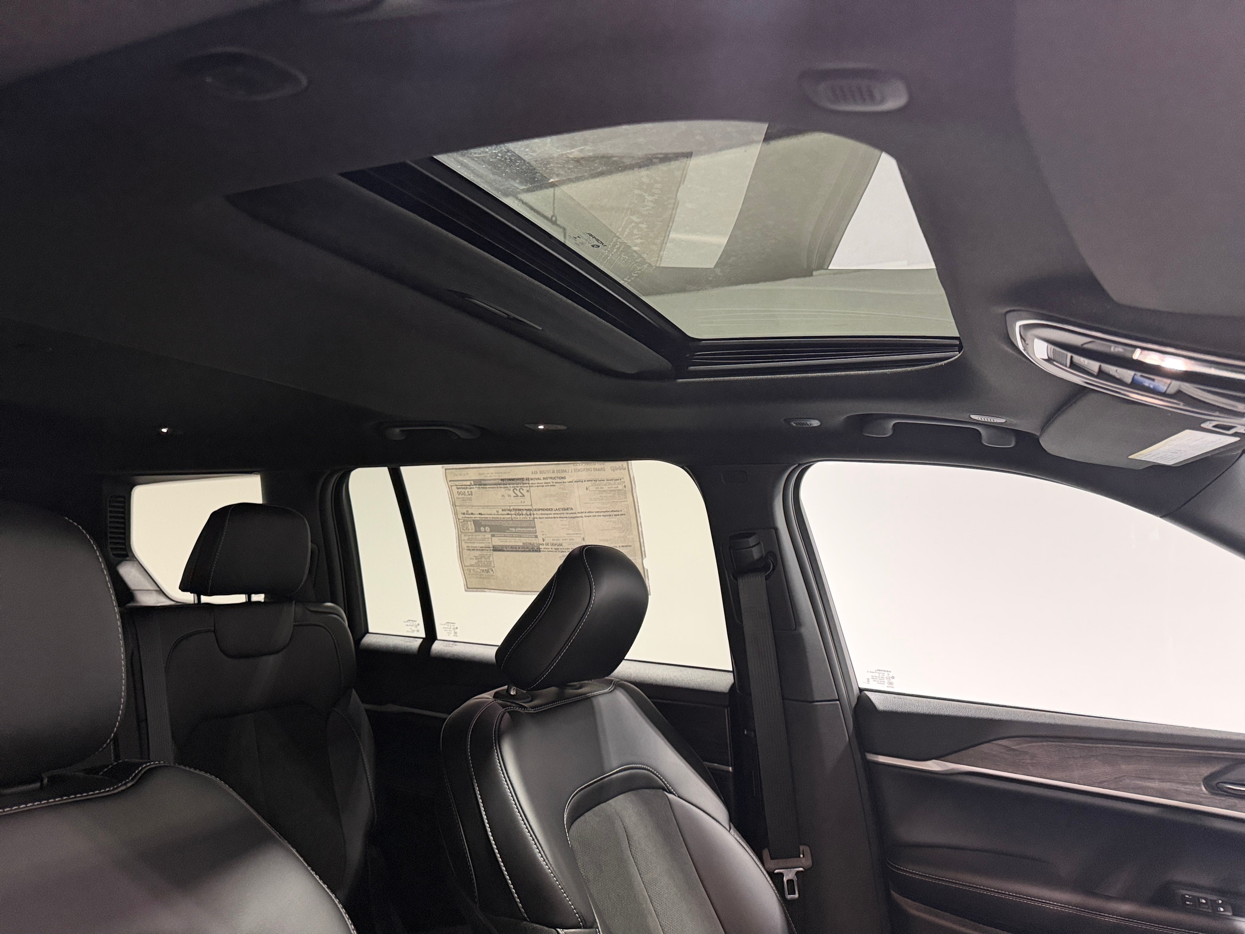 2027 Jeep Grand Cherokee L