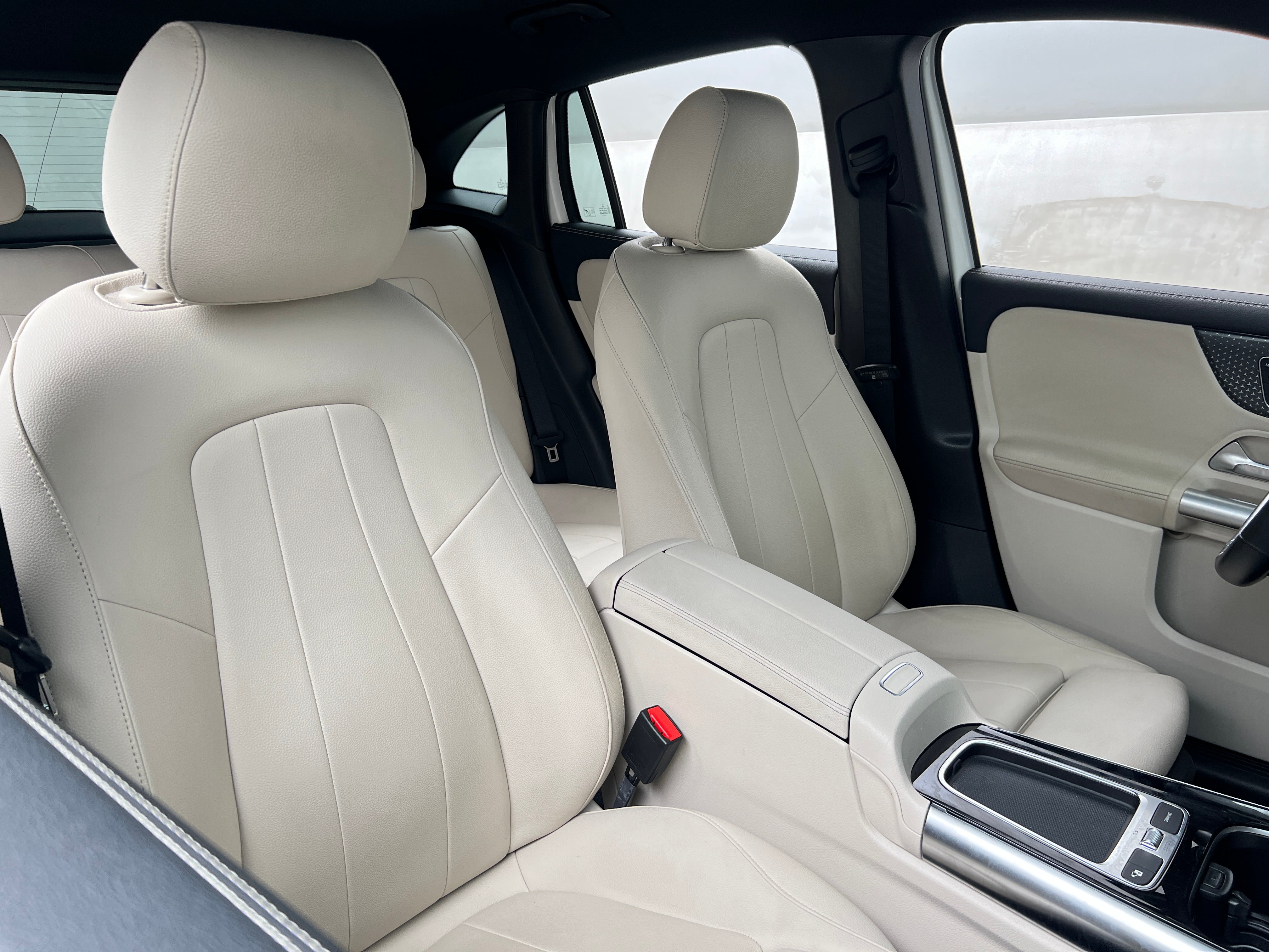 2025 Mercedes-Benz GLA