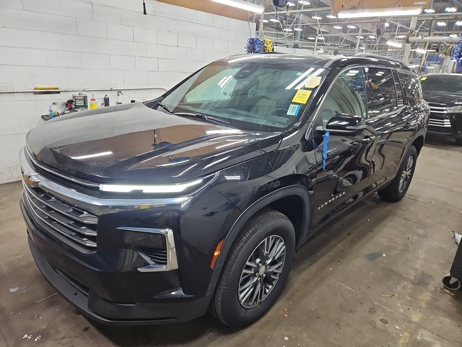 2026 Chevrolet Traverse FWD LT