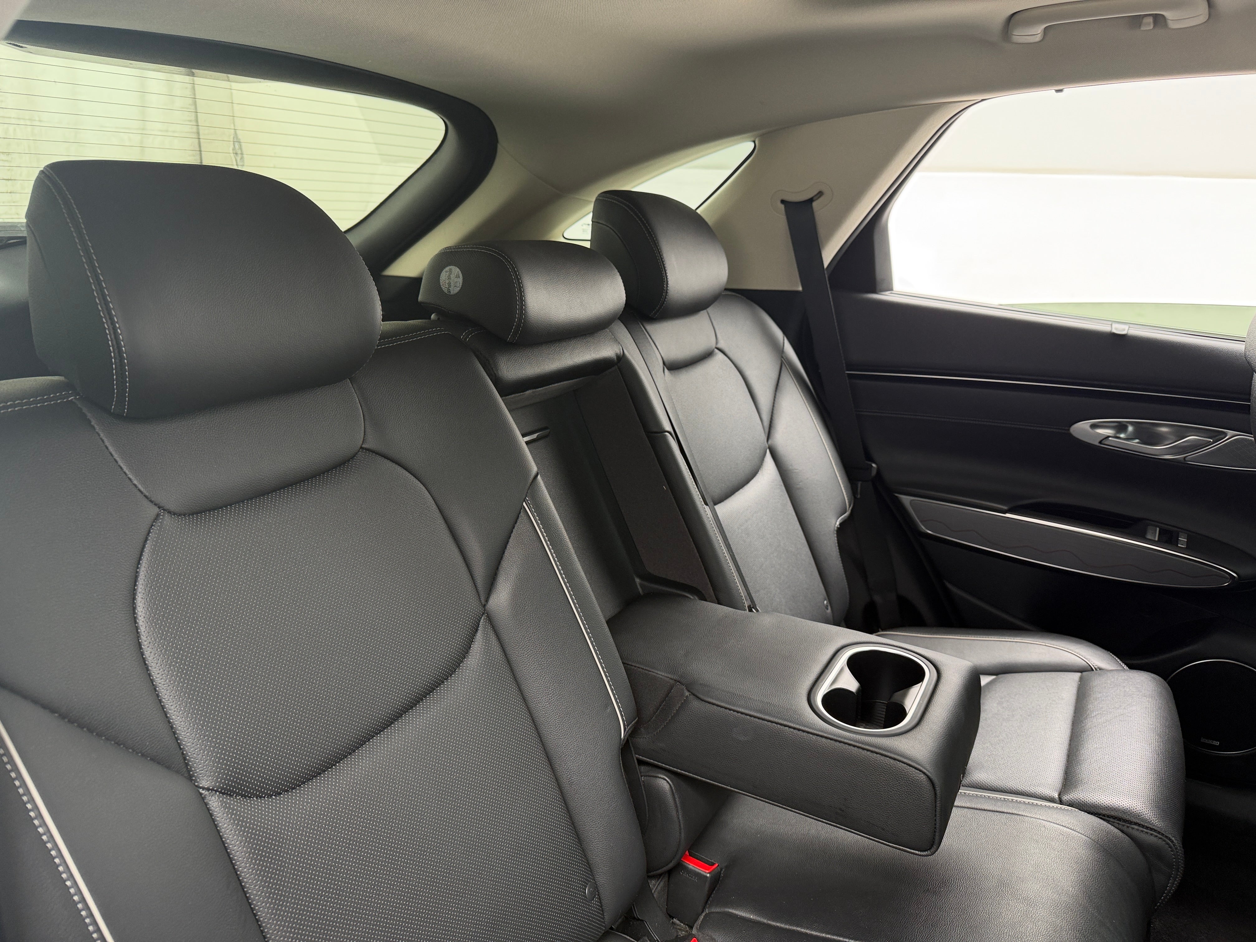 2022 GENESIS GV70