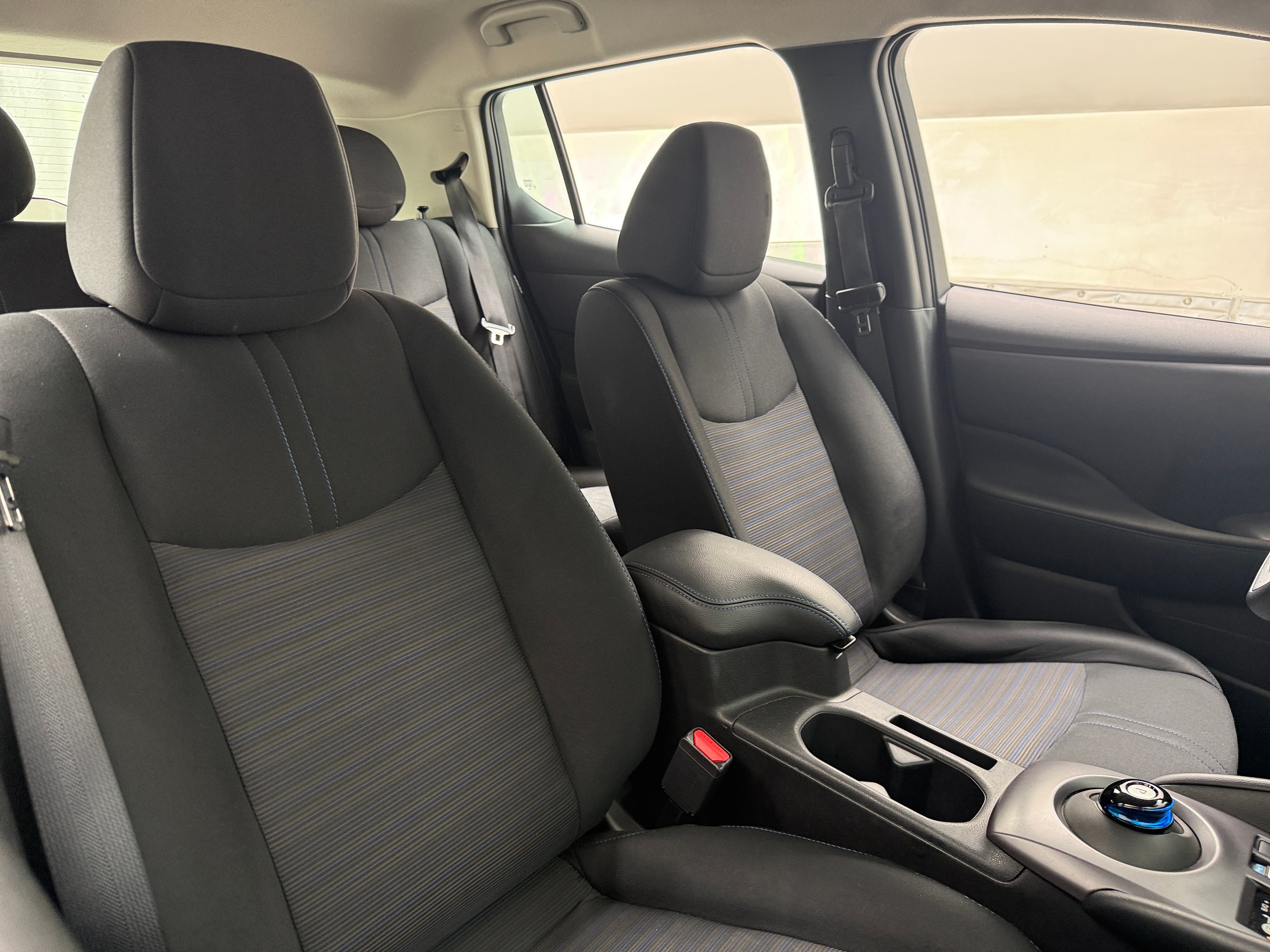 2025 Nissan Leaf S
