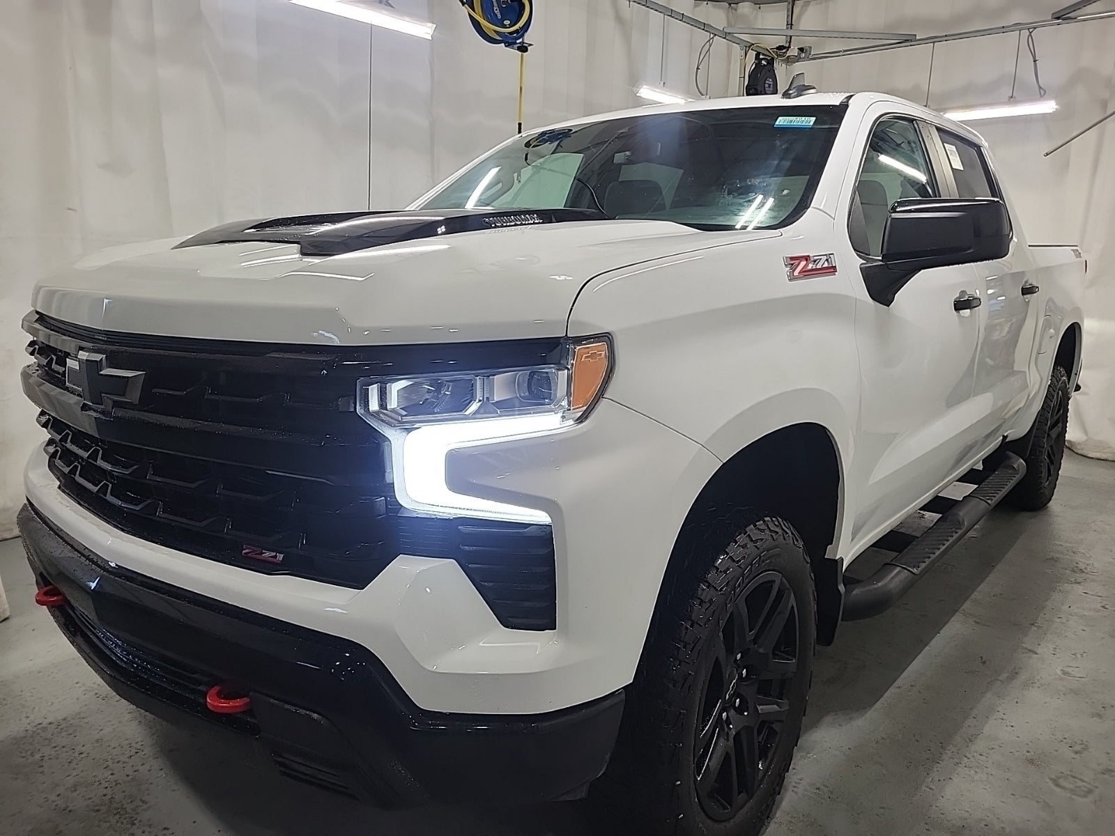 2025 Chevrolet Silverado 1500 4WD Crew Cab 147" LT Trail Boss