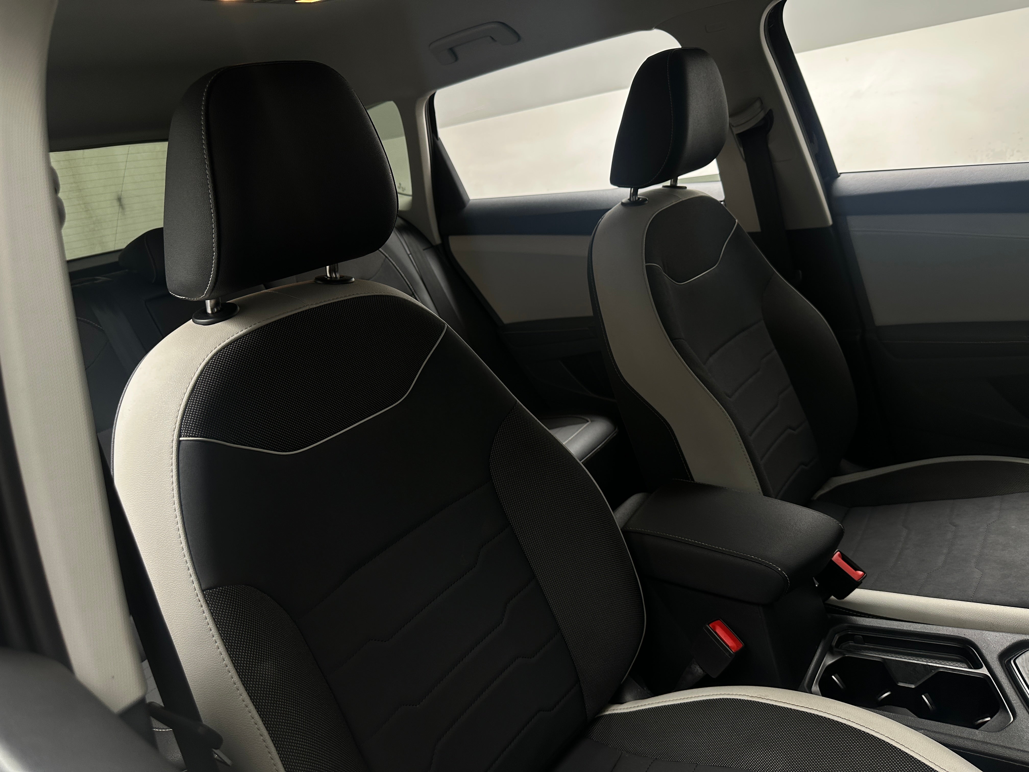 2025 Volkswagen Taos