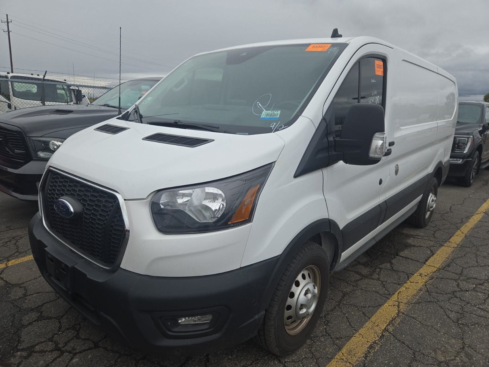 2021 Ford T250 Vans 3.5l V6 Di Dohc Medium Roof Cargo Van RWD 130 2d