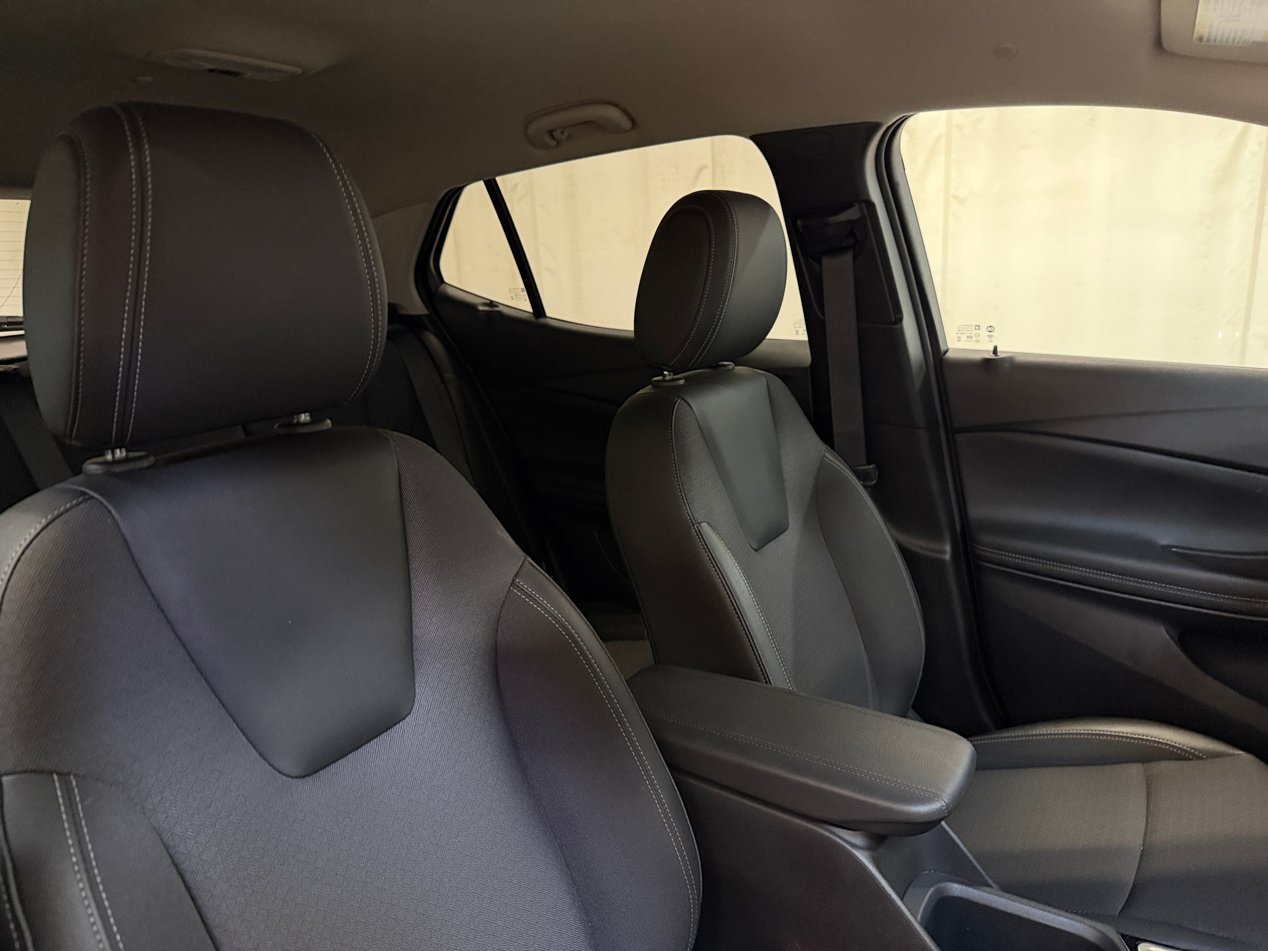2025 Buick Encore GX Preferred - Photo 2