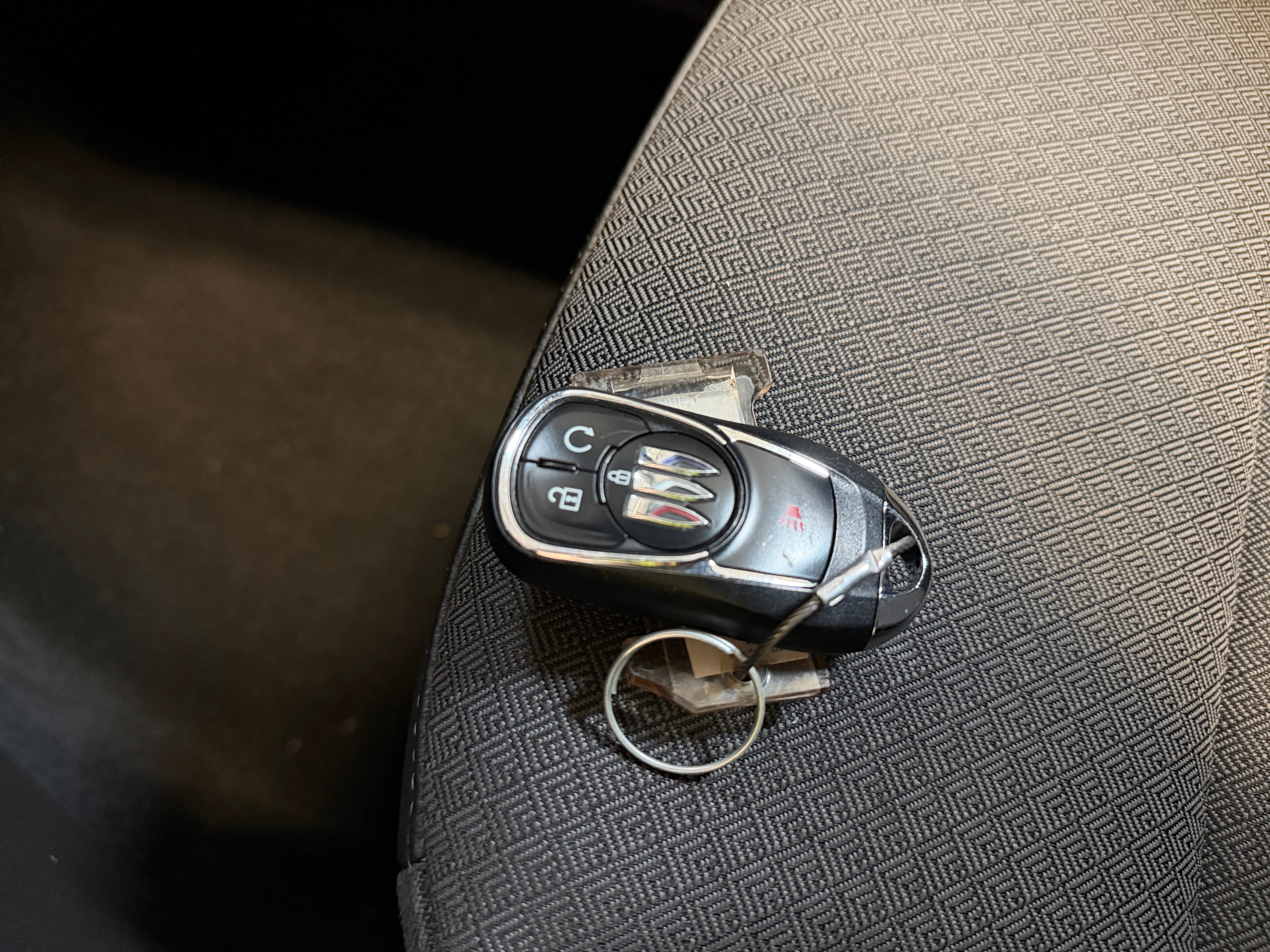 2025 Buick Encore GX Preferred - Photo 6