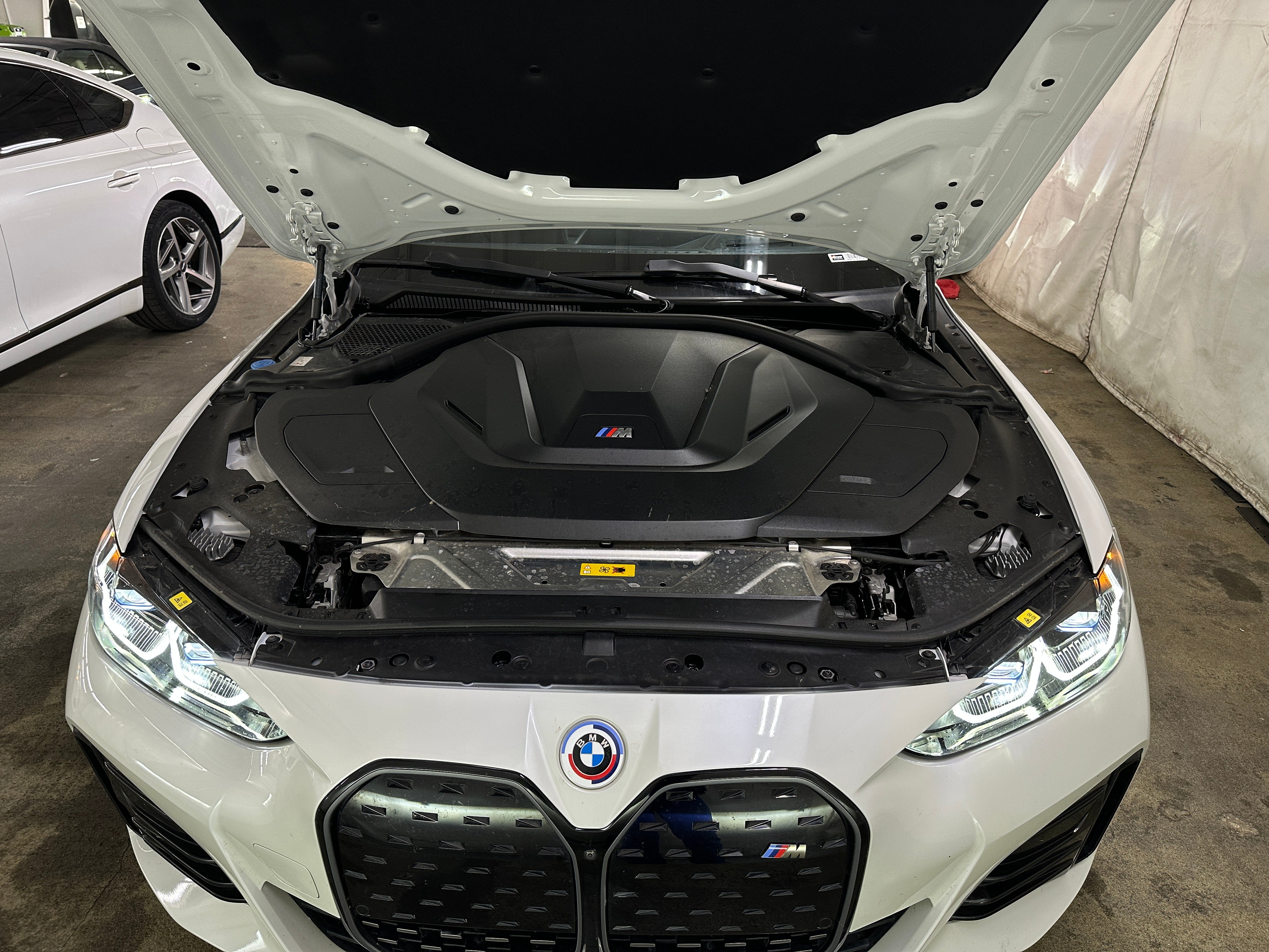 2023 BMW i4