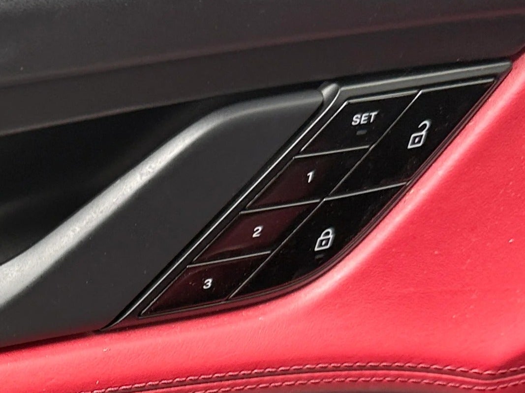 2021 Porsche Taycan S - Photo 22