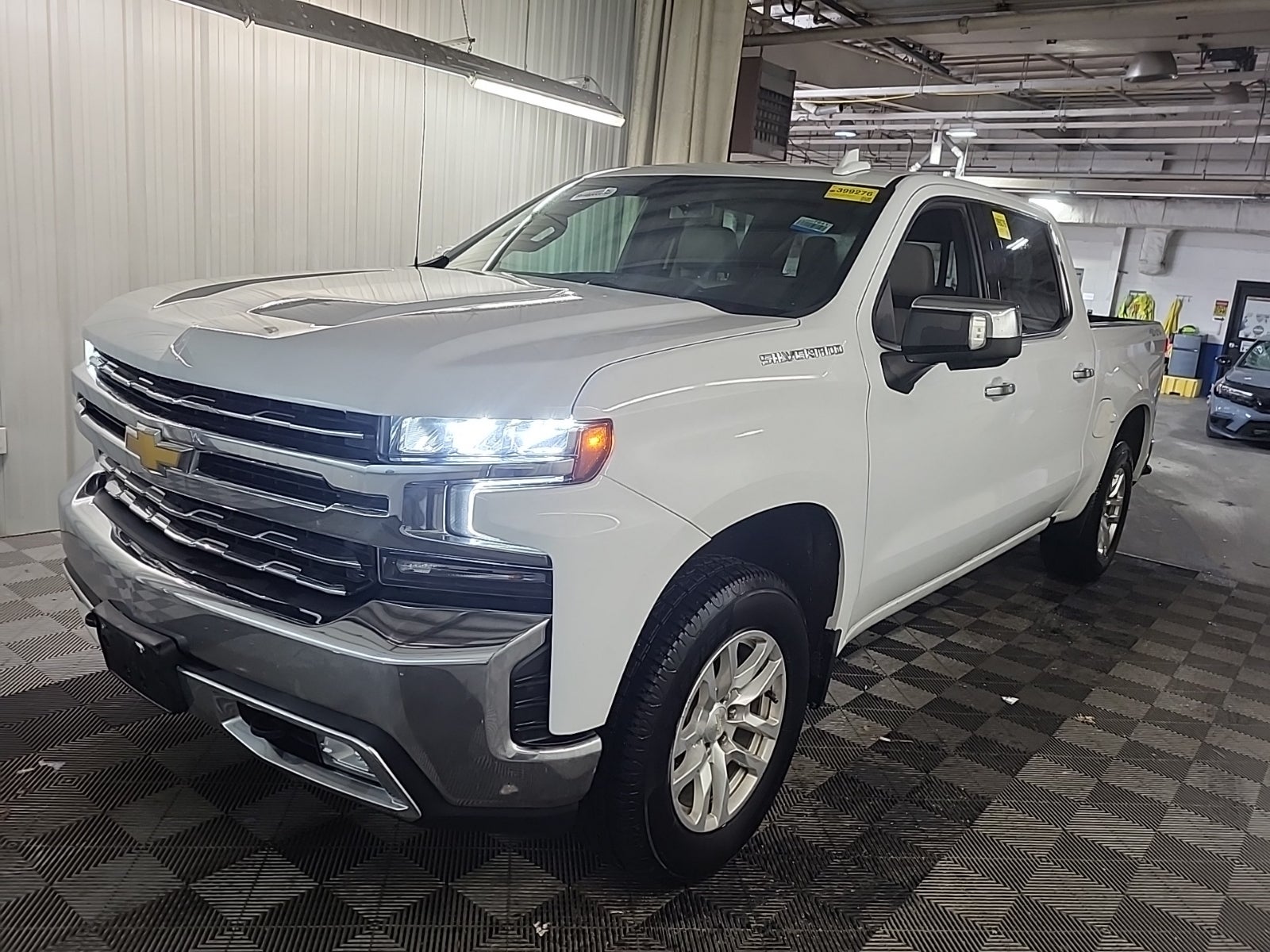 2019 Chevrolet Silverado 1500 4WD Crew Cab 147" LTZ