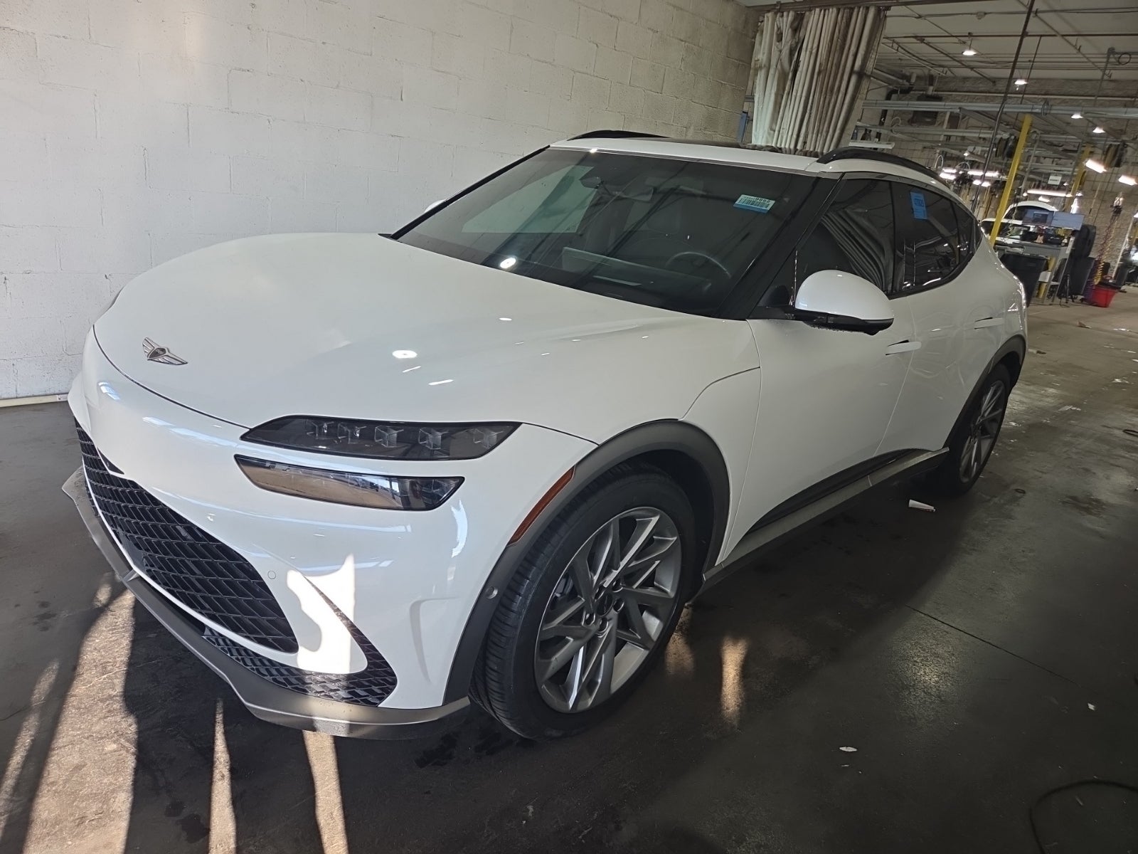 2023 Genesis GV60 Advanced