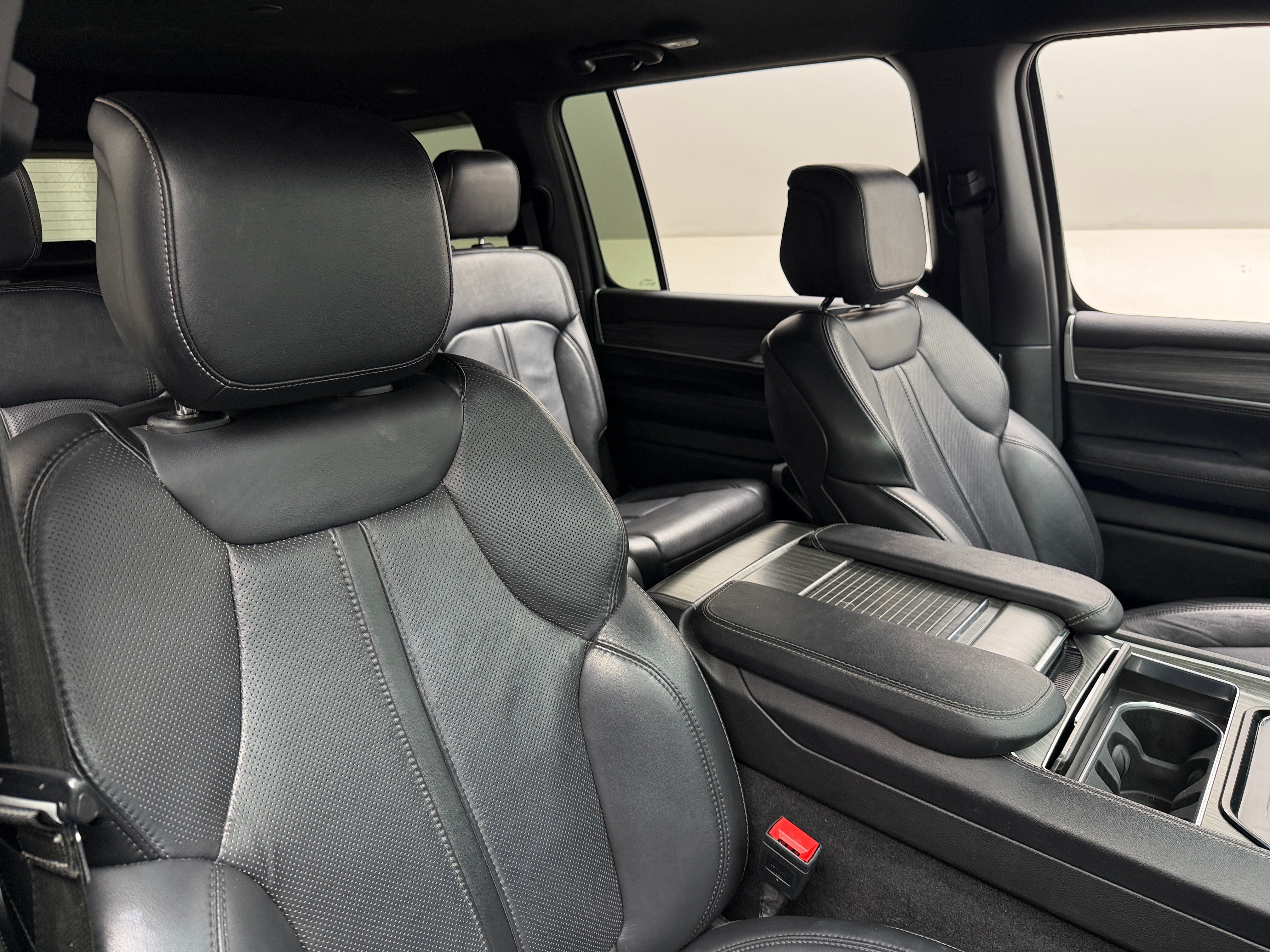 2024 Jeep Wagoneer