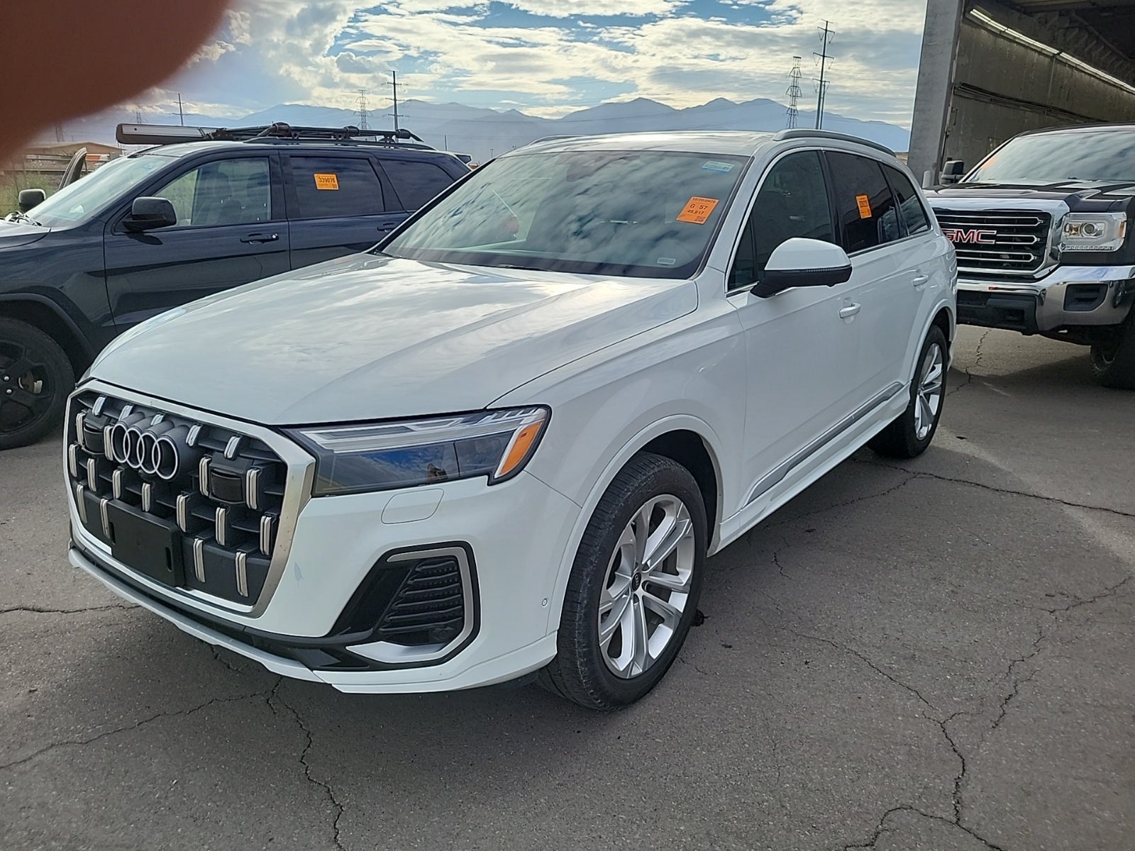 2025 Audi Q7 Premium Plus