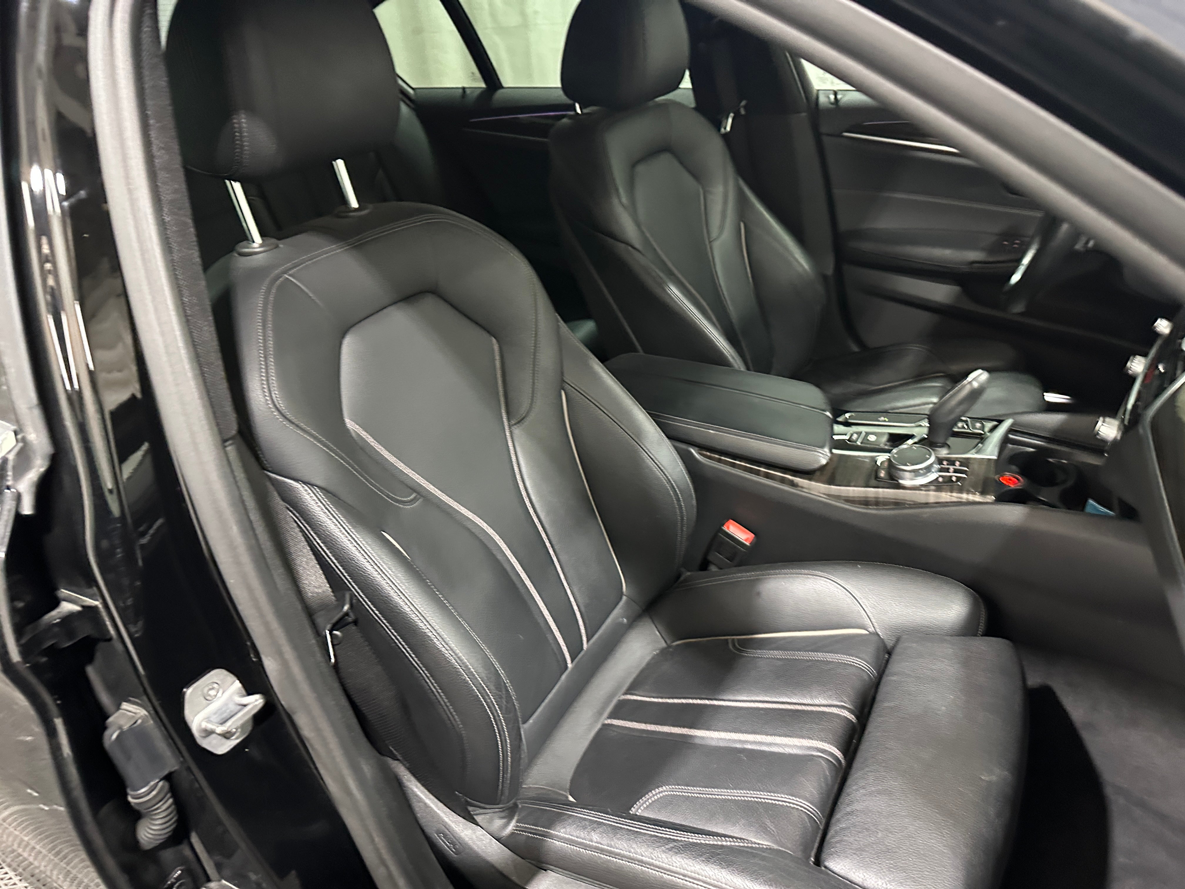 2018 BMW 5 Series 530i