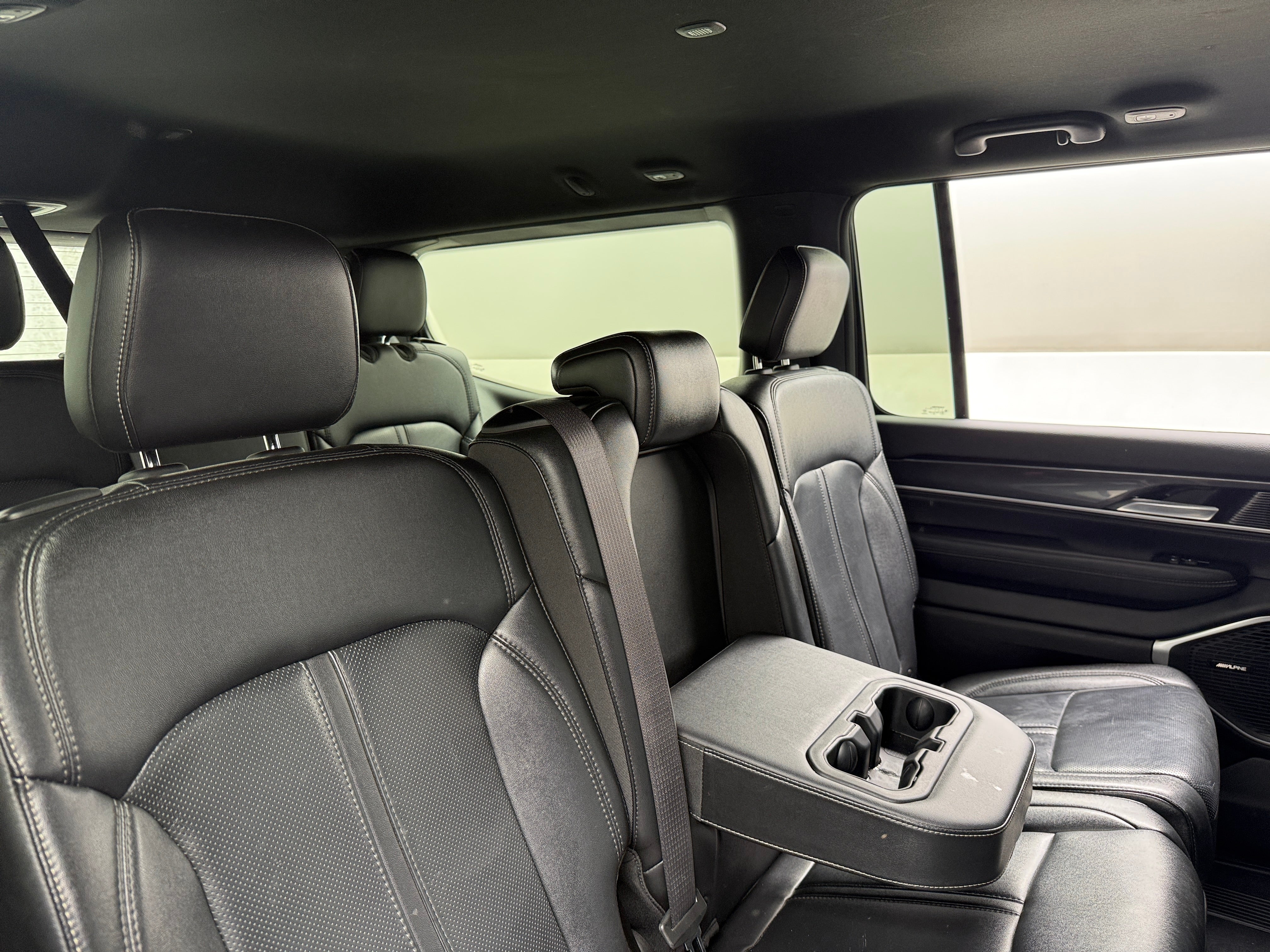 2024 Jeep Wagoneer