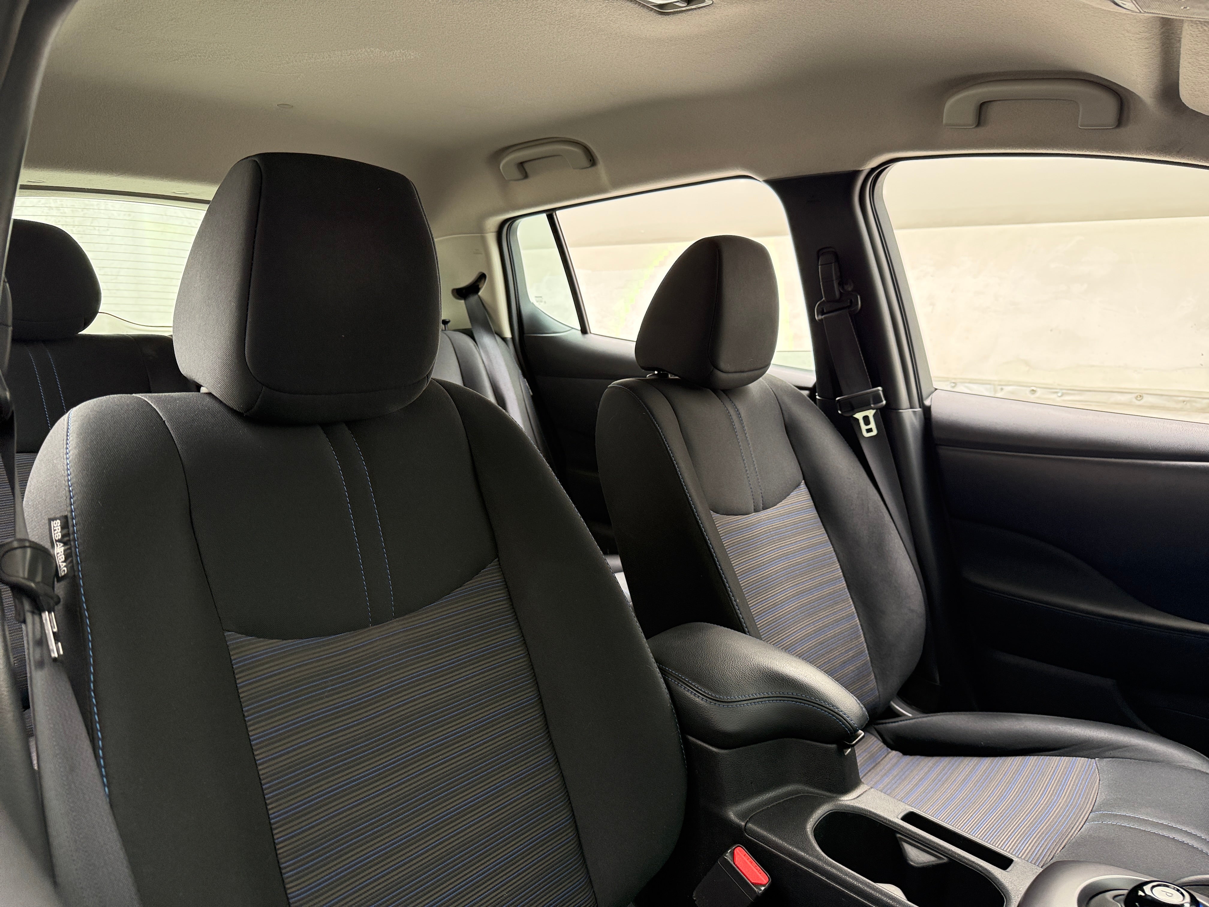 2025 Nissan Leaf S
