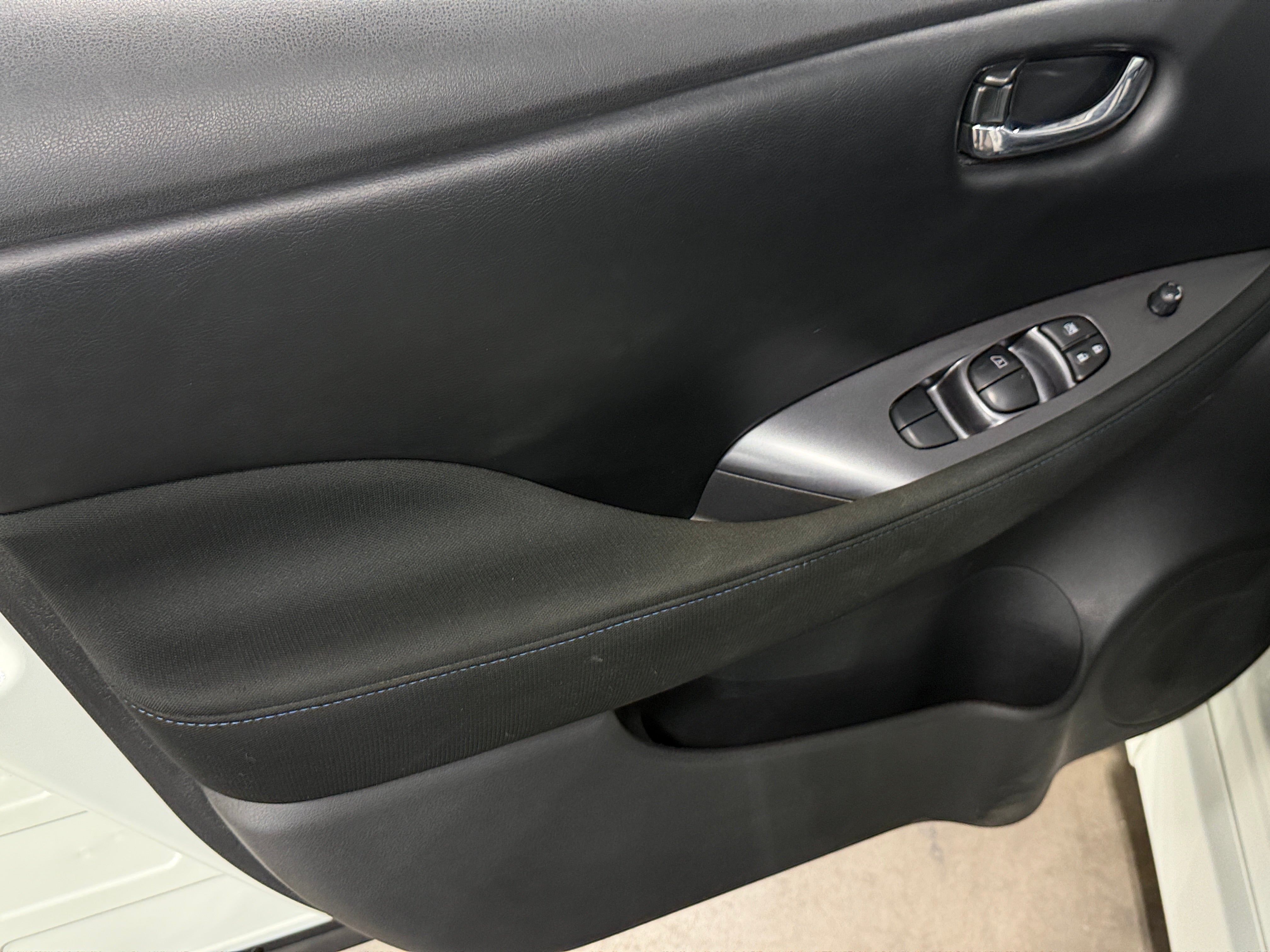 Used 2025 Nissan Leaf S with VIN 1N4AZ1BV7SC559514 for sale in Auburn, WA