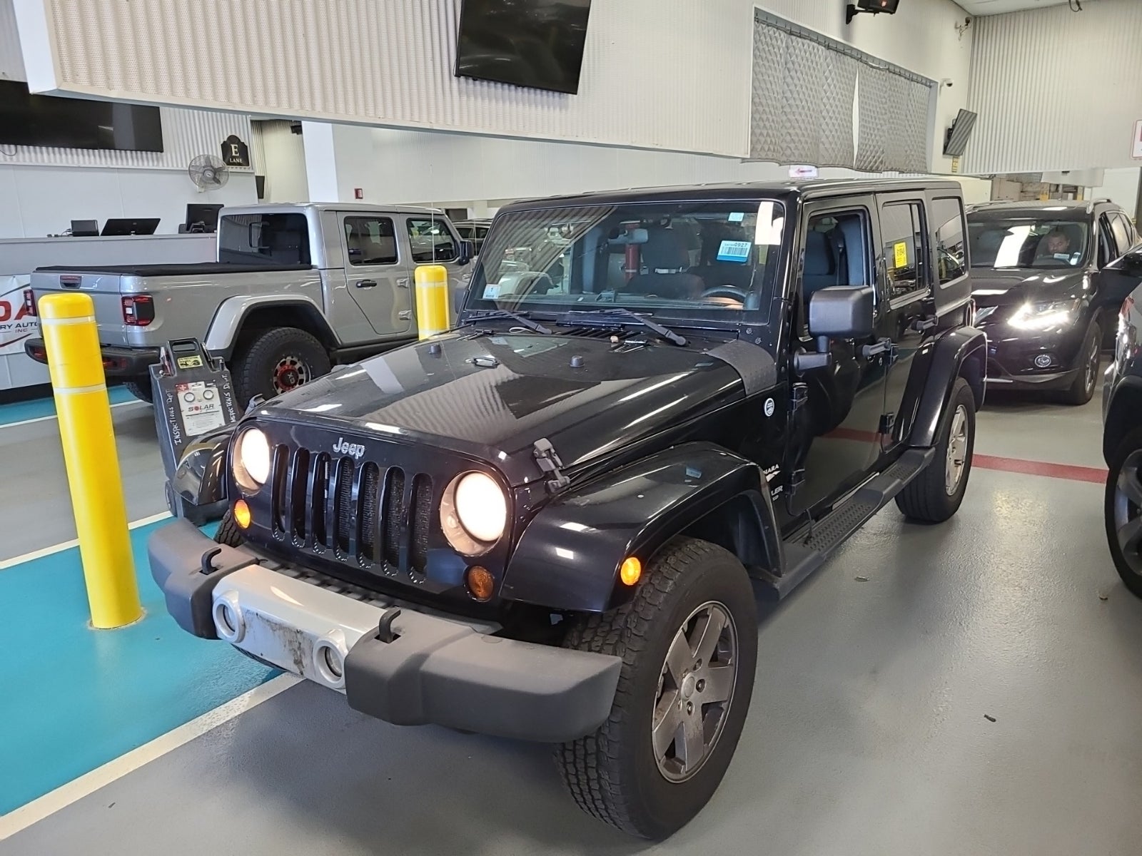 2012 Jeep Wrangler Unlimited Sahara