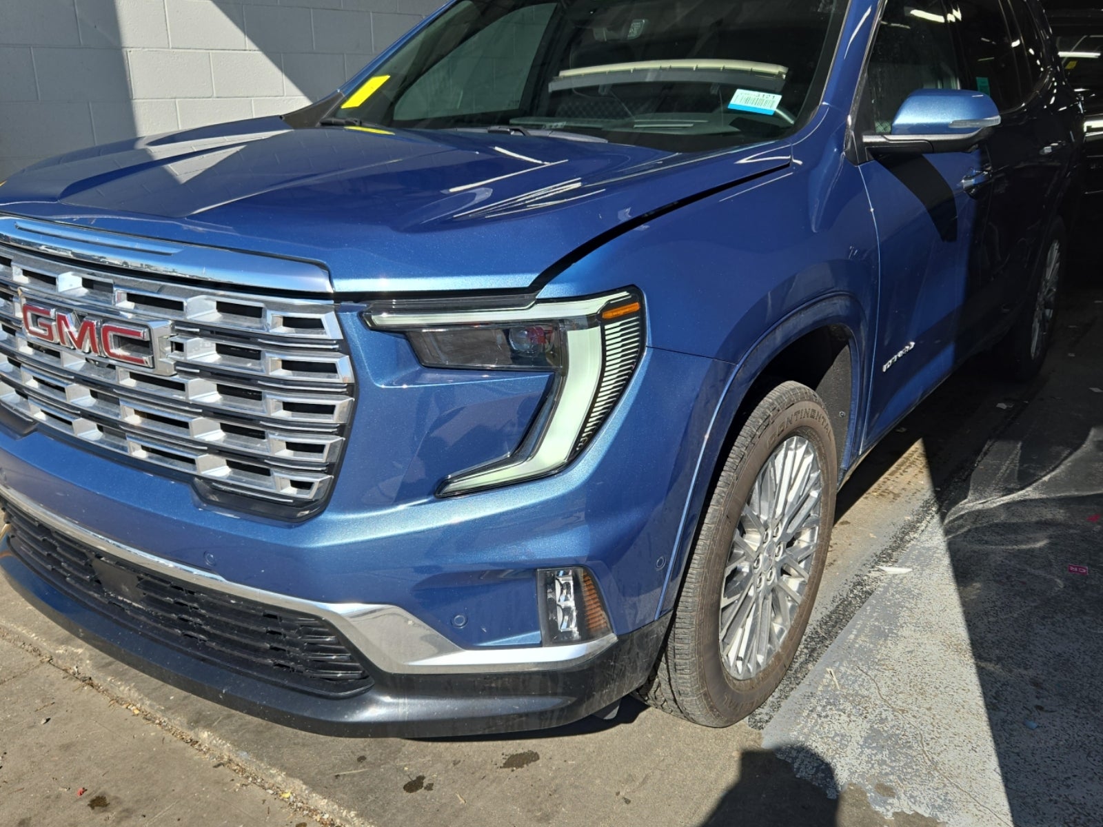 2026 GMC Acadia AWD Denali