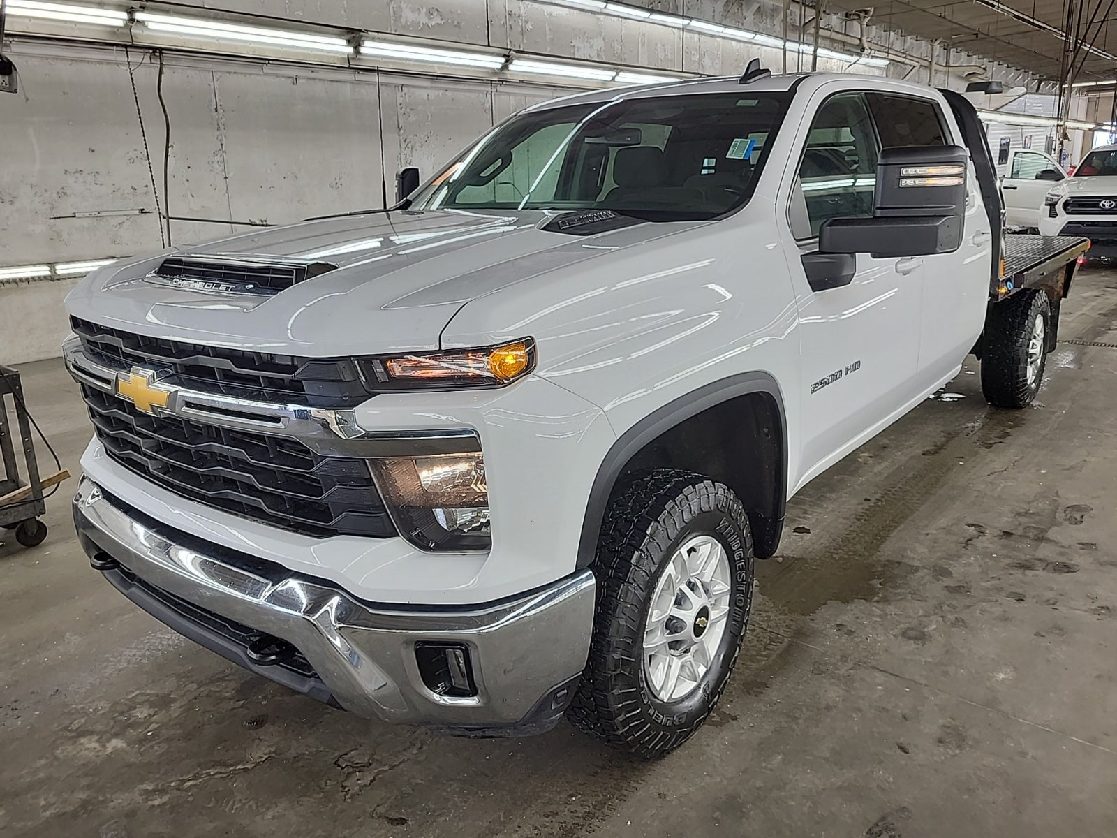 2024 Chevrolet Silverado 2500HD 4WD Crew Cab 172" LT