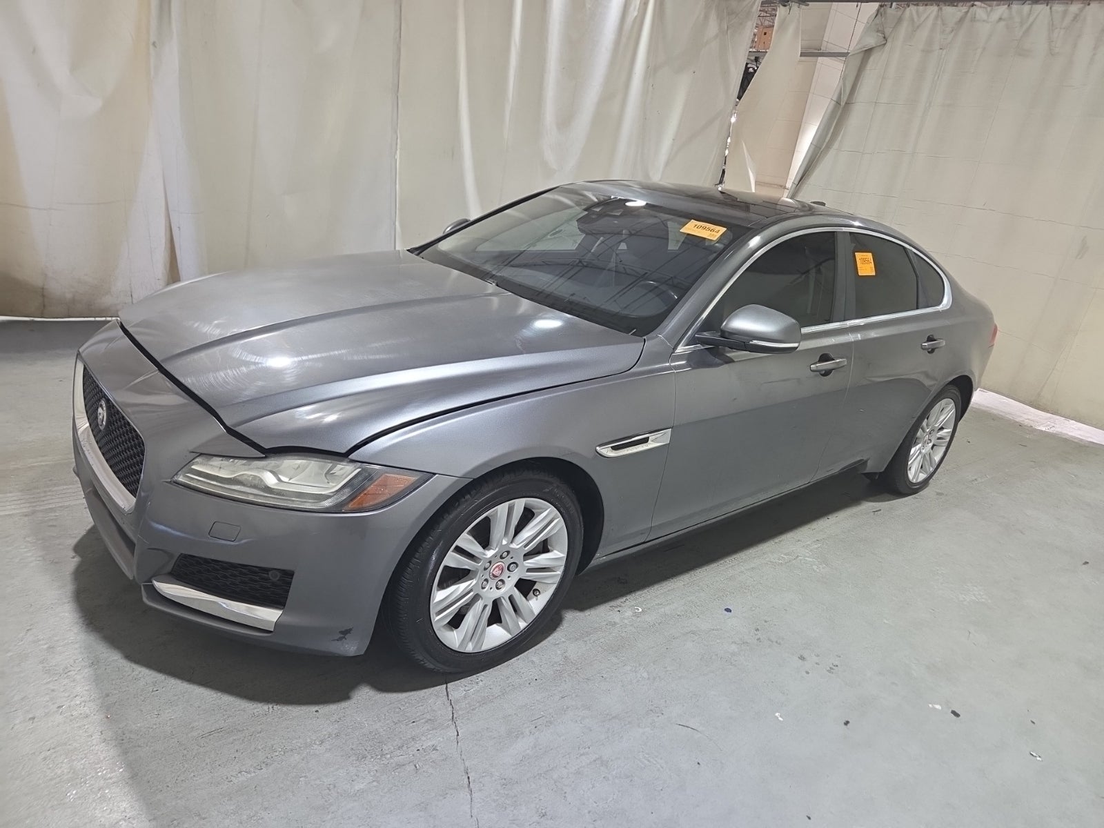 2016 Jaguar XF 35t Premium