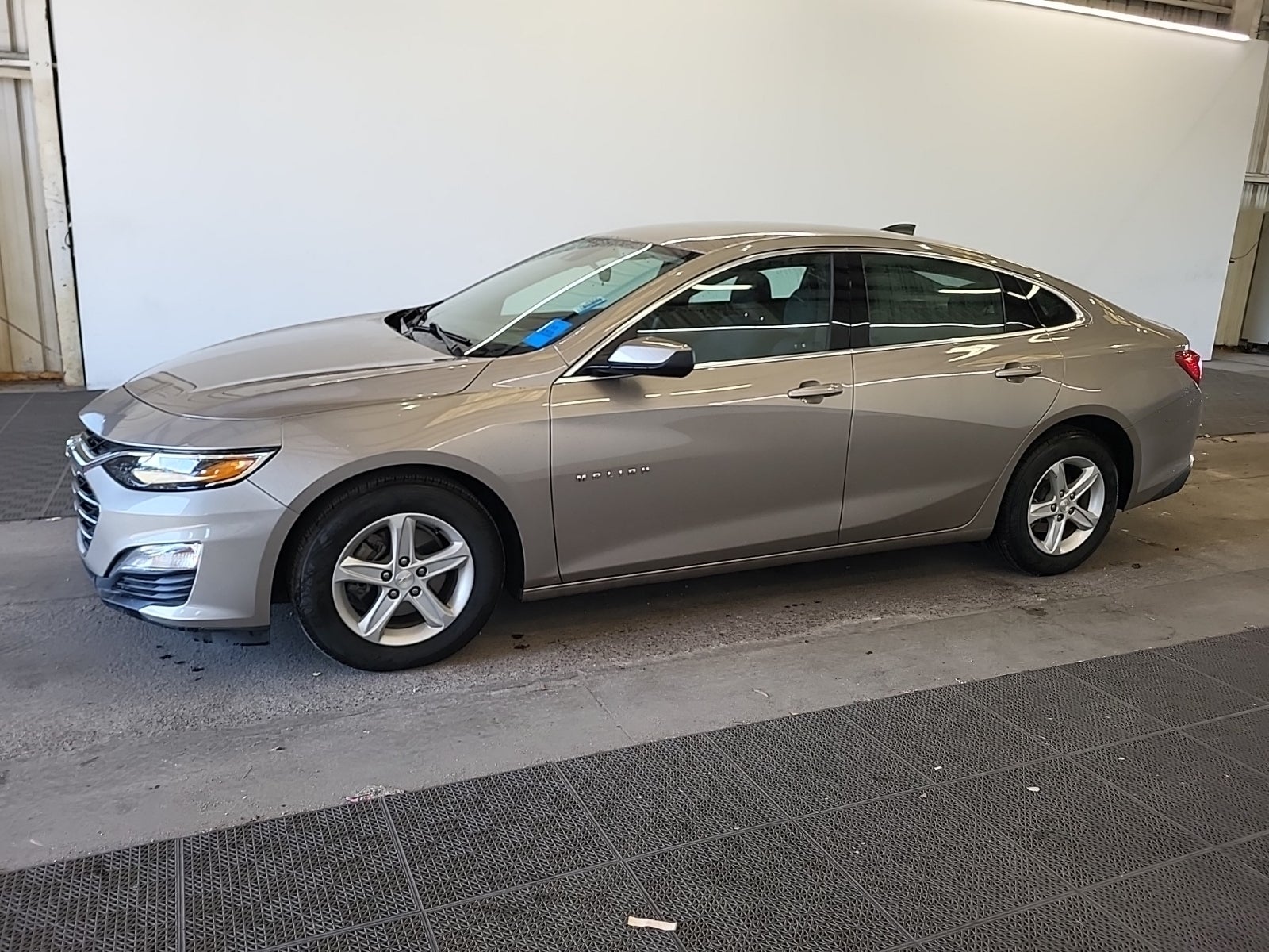 2025 Chevrolet Malibu LS
