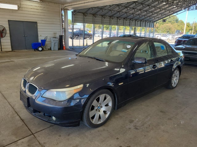 2004 BMW 530i