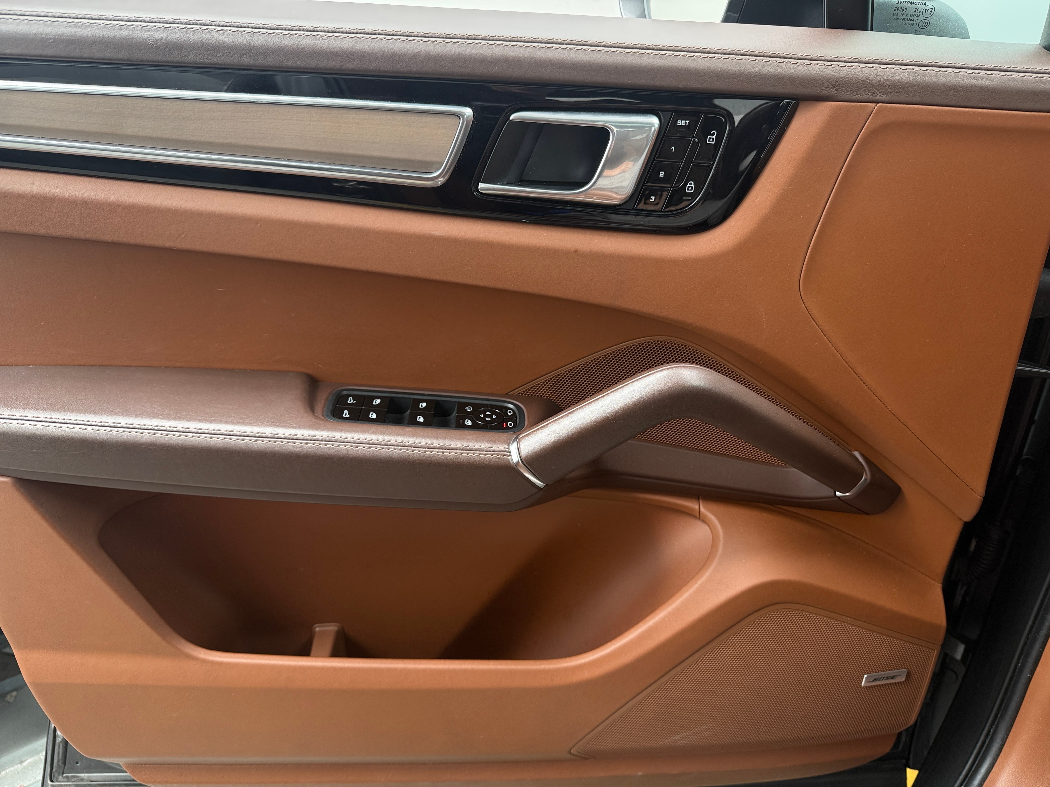 2020 Porsche Cayenne Base