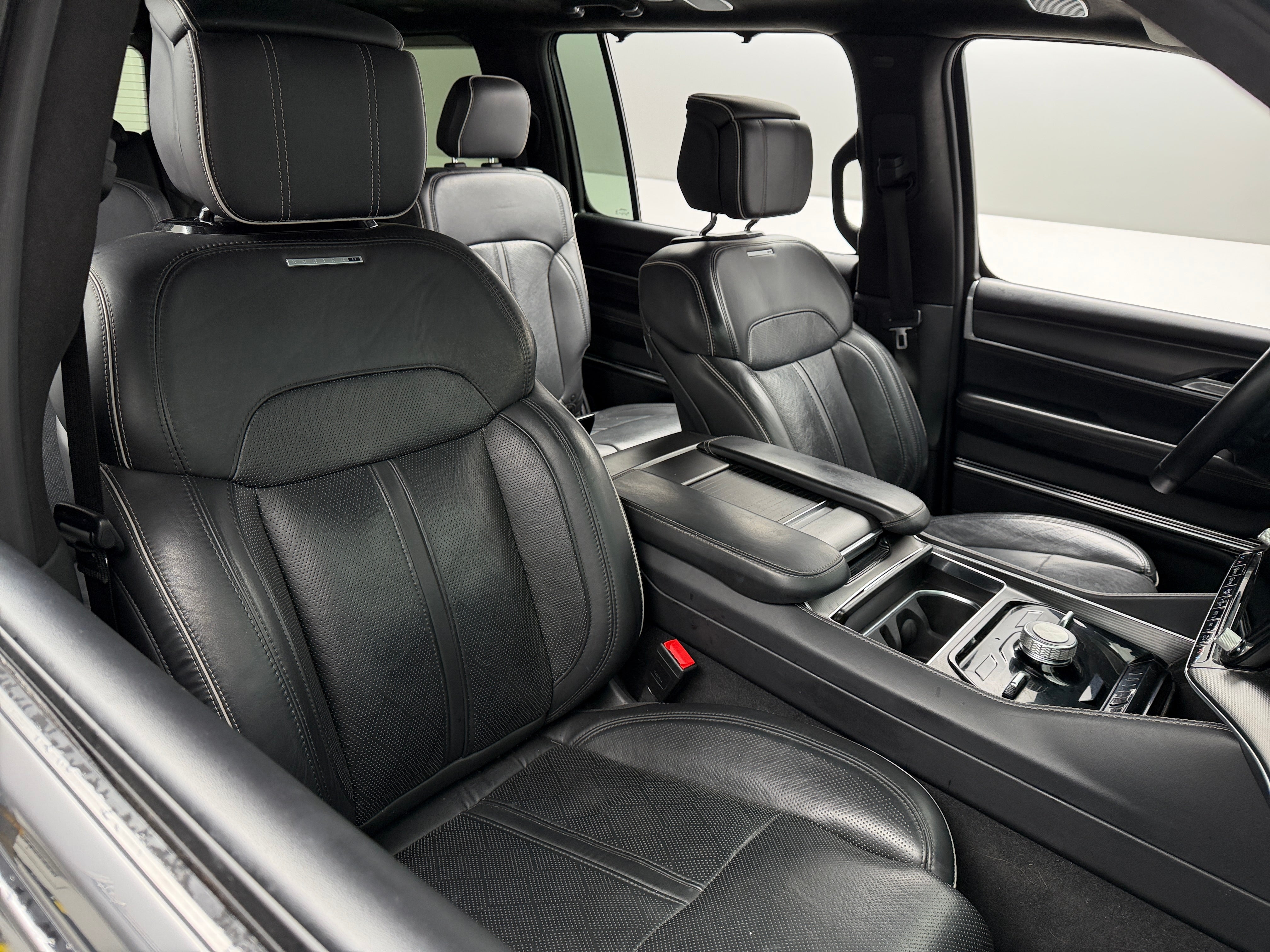 2024 Jeep Grand Wagoneer L Series II